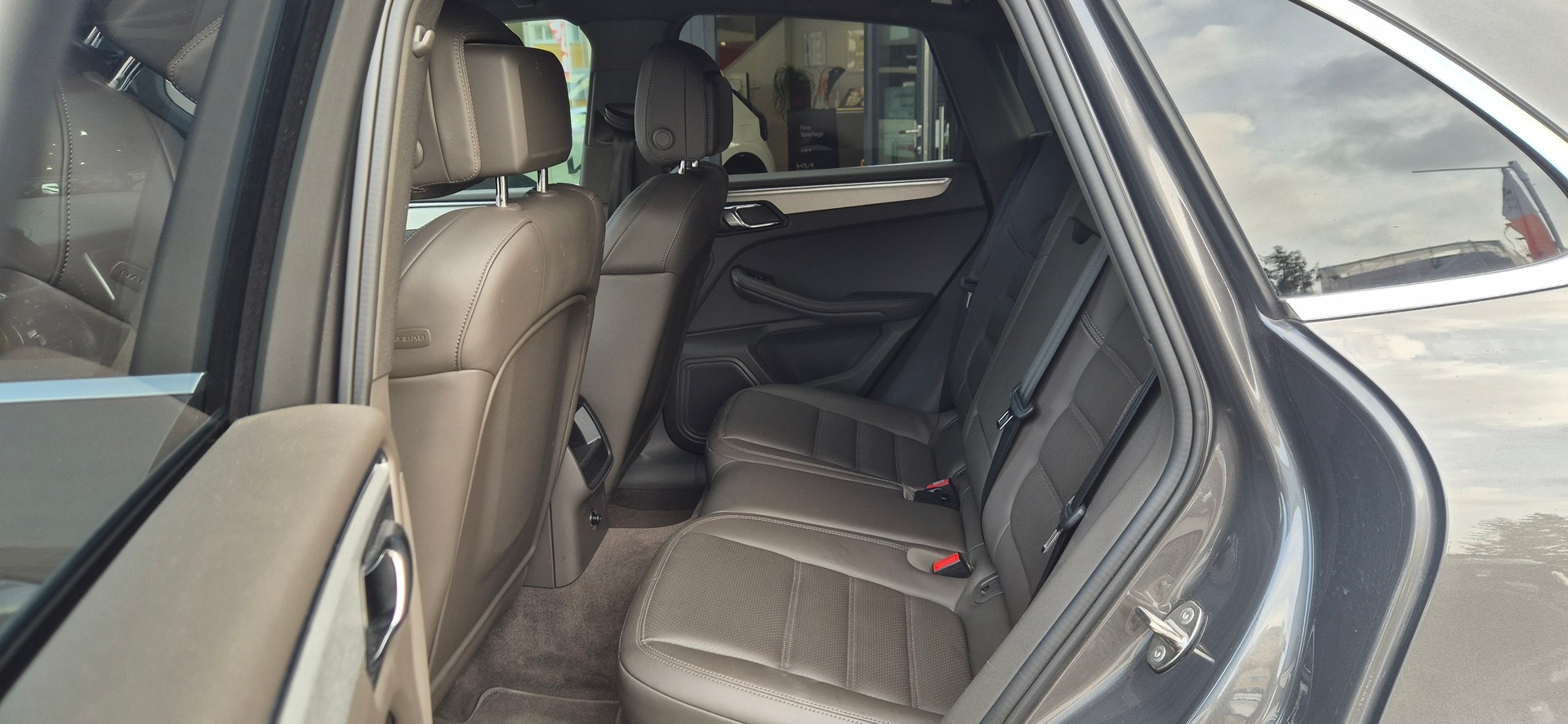 PORSCHE Macan S Diesel PDK-image-7