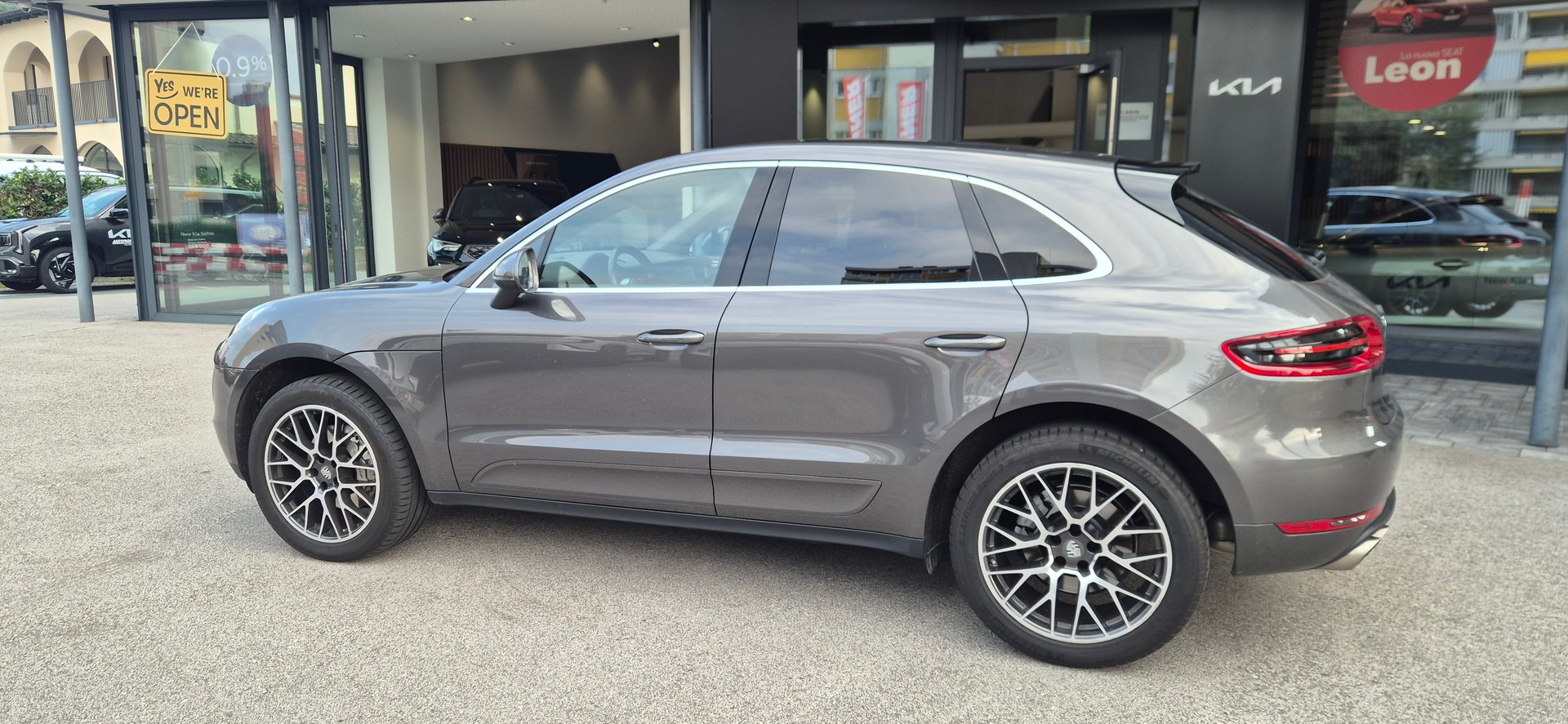 PORSCHE Macan S Diesel PDK-image-4