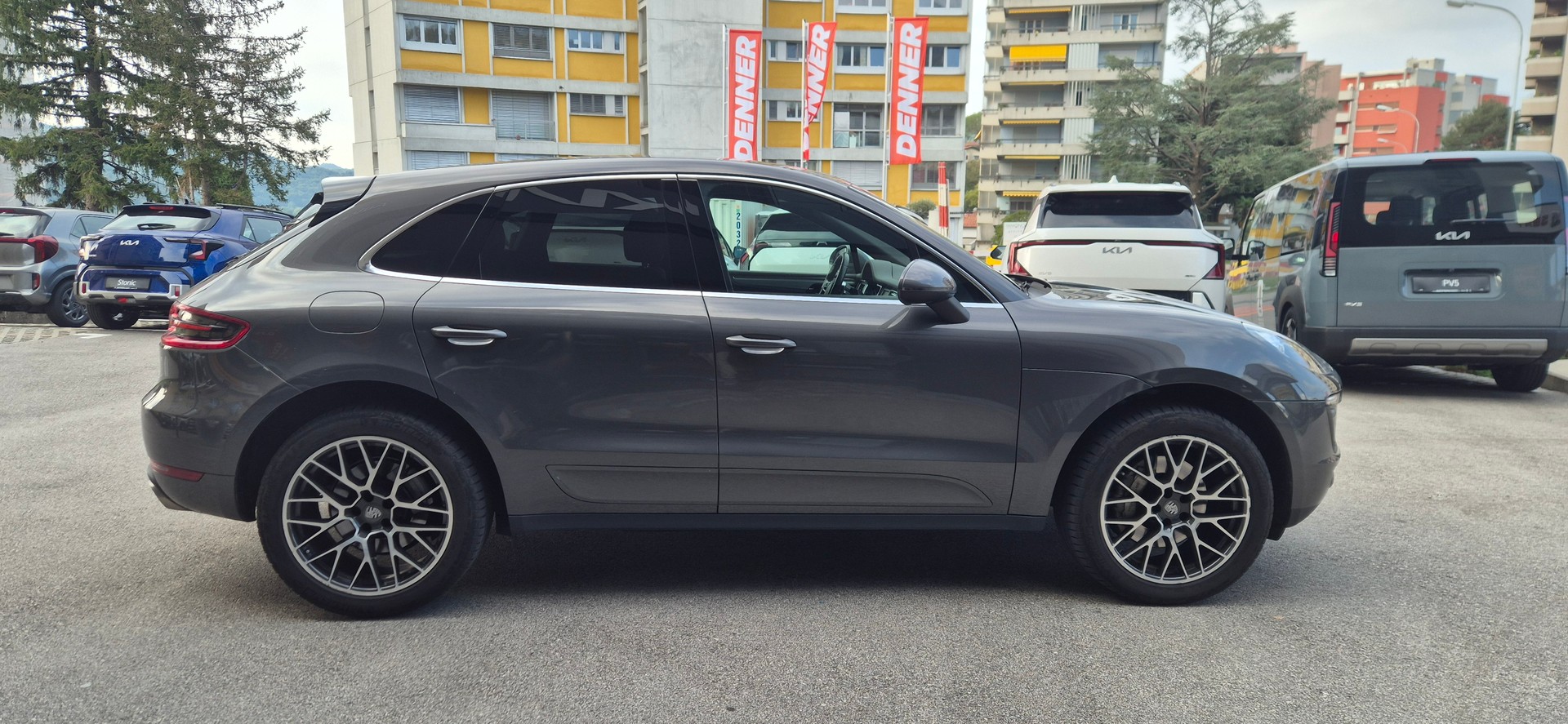 PORSCHE Macan S Diesel PDK-image-2