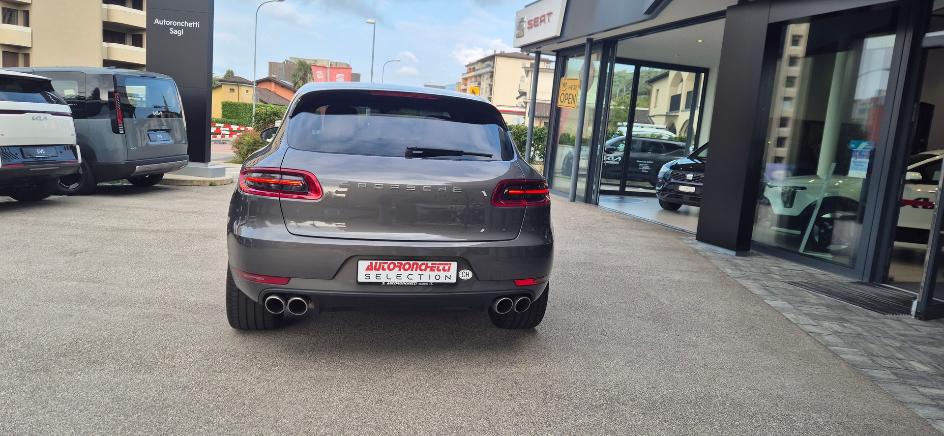 PORSCHE Macan S Diesel PDK-image-3