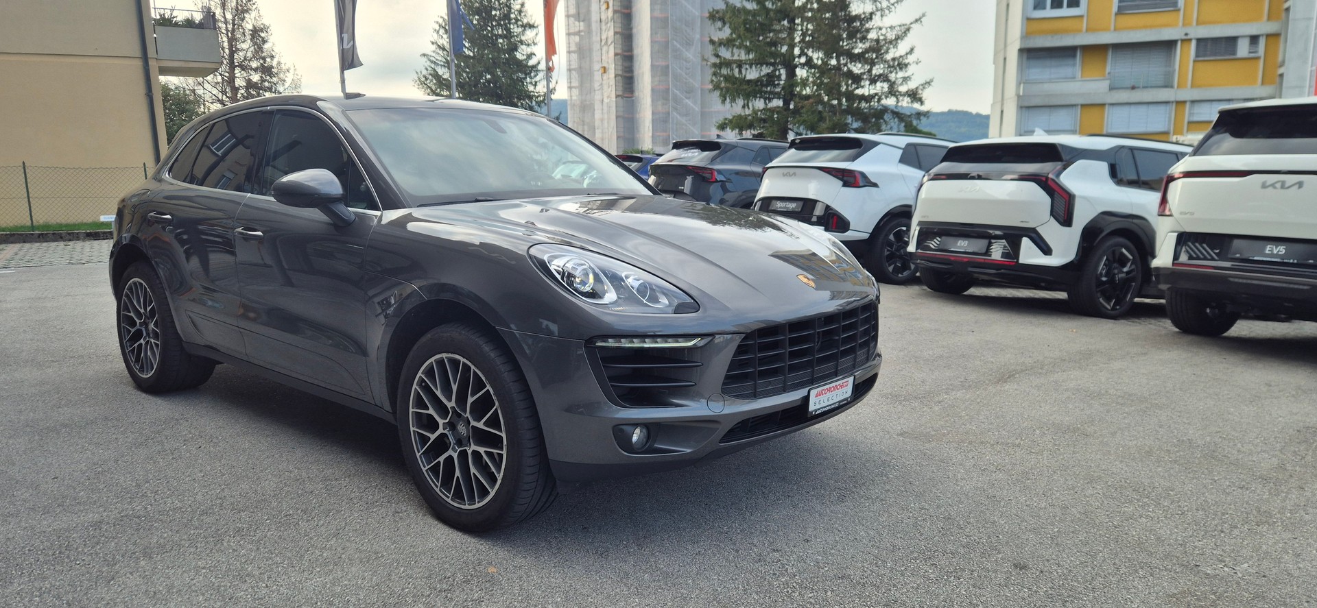PORSCHE Macan S Diesel PDK-image-1
