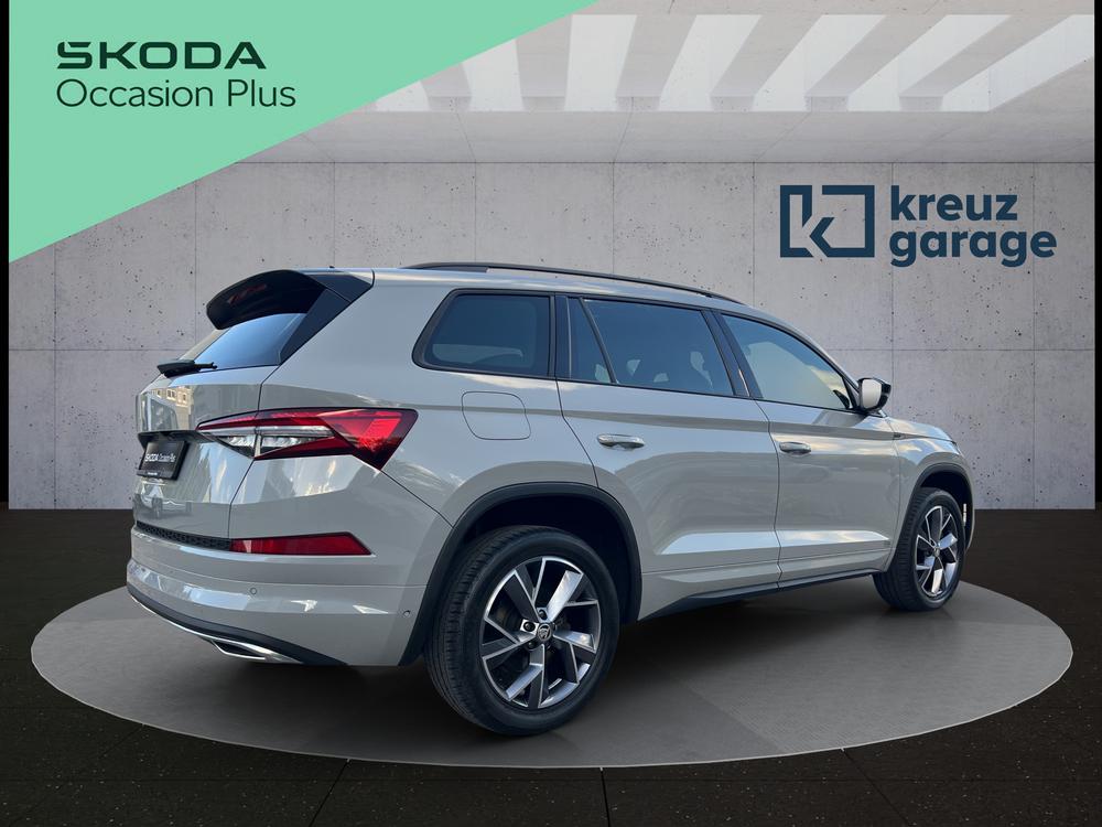 SKODA Kodiaq 2.0 TSI 4x4 SportLine-image-2