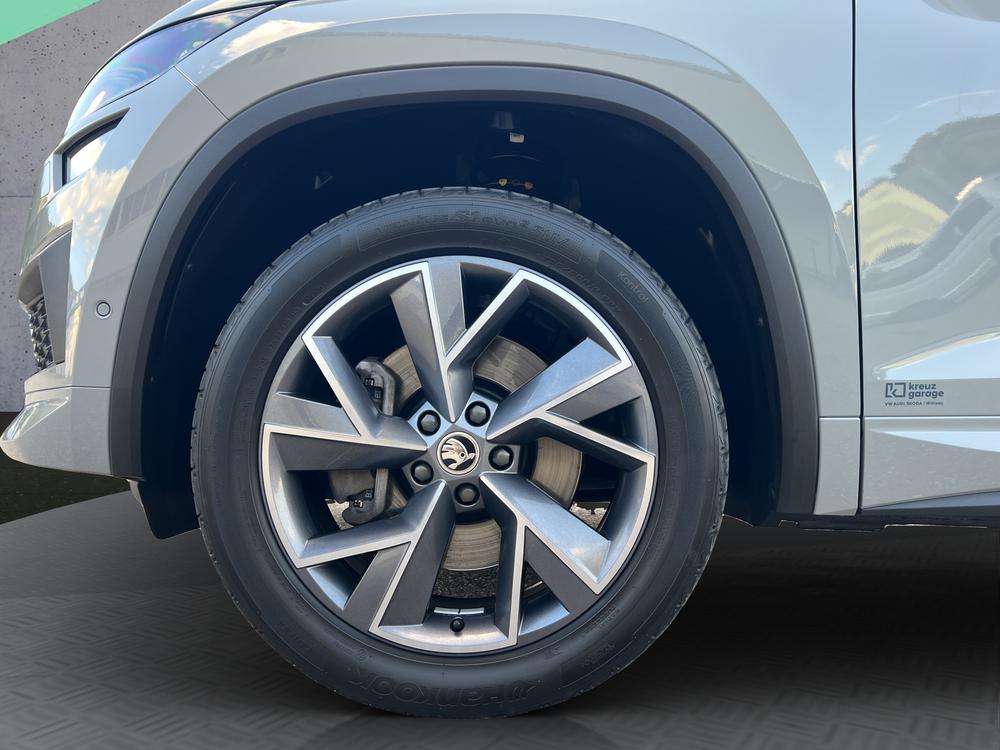 SKODA Kodiaq 2.0 TSI 4x4 SportLine-image-11
