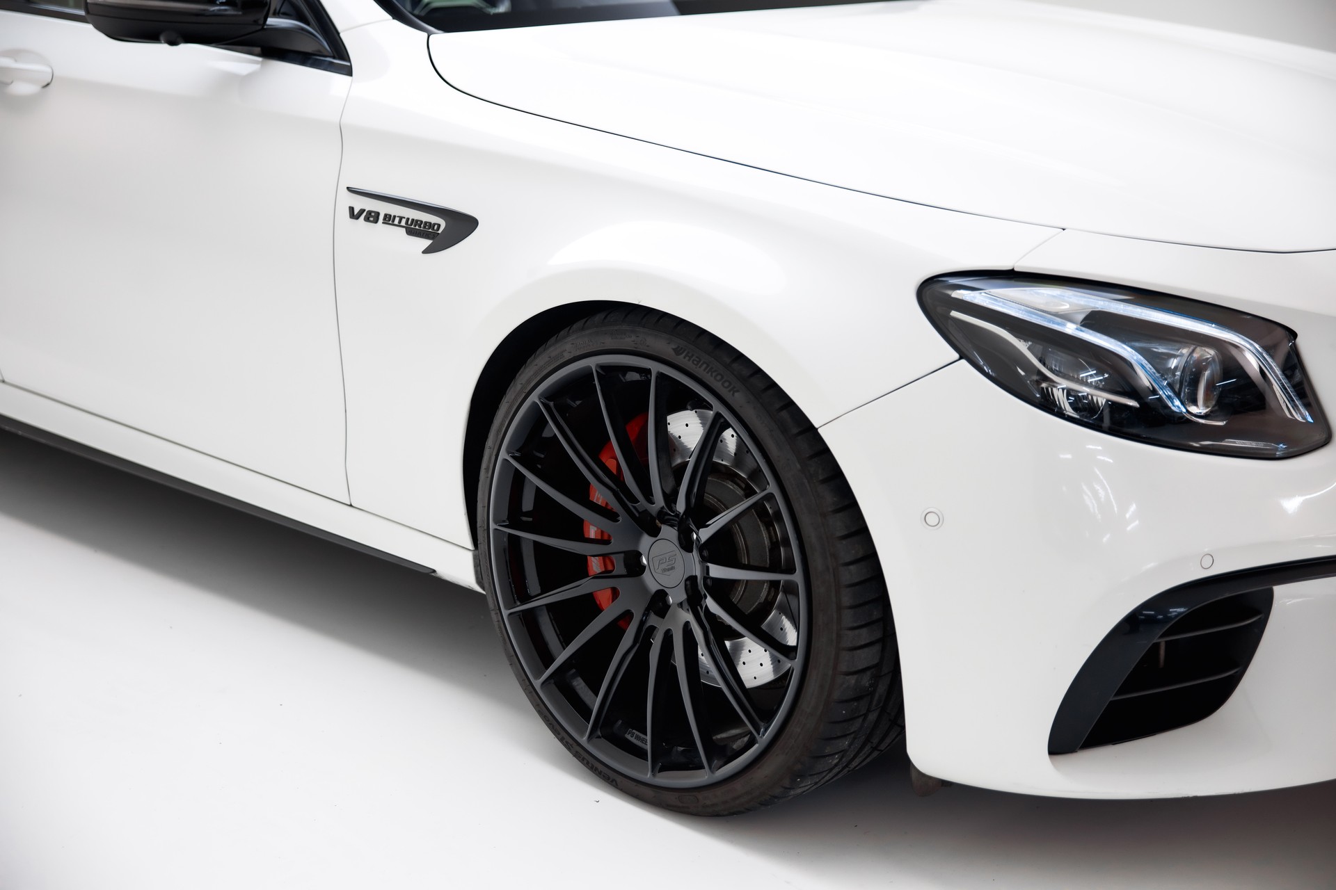 MERCEDES-BENZ E 63 AMG S 4Matic Speedshift MCT-image-13
