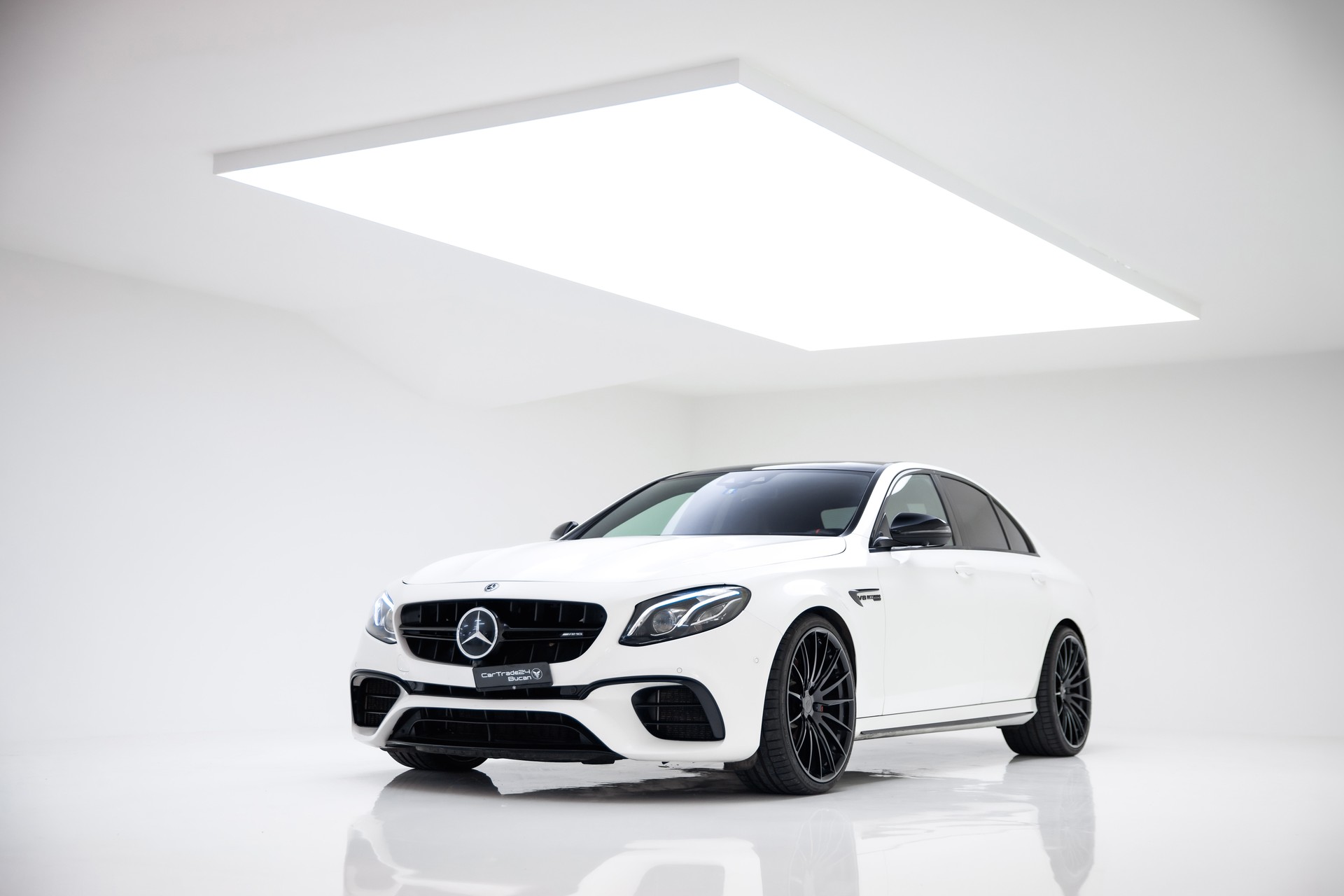 MERCEDES-BENZ E 63 AMG S 4Matic Speedshift MCT-image-0