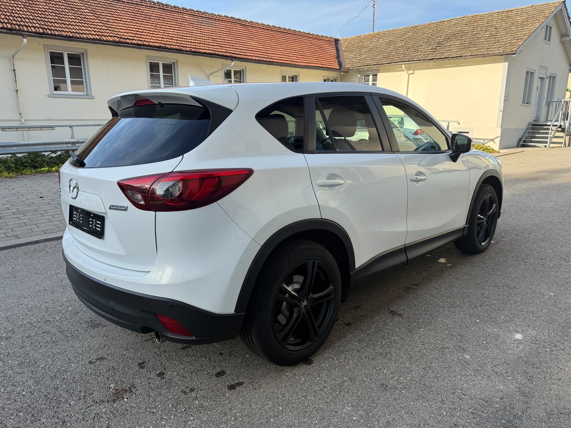 MAZDA CX-5 2.0 Revolution AWD-image-10