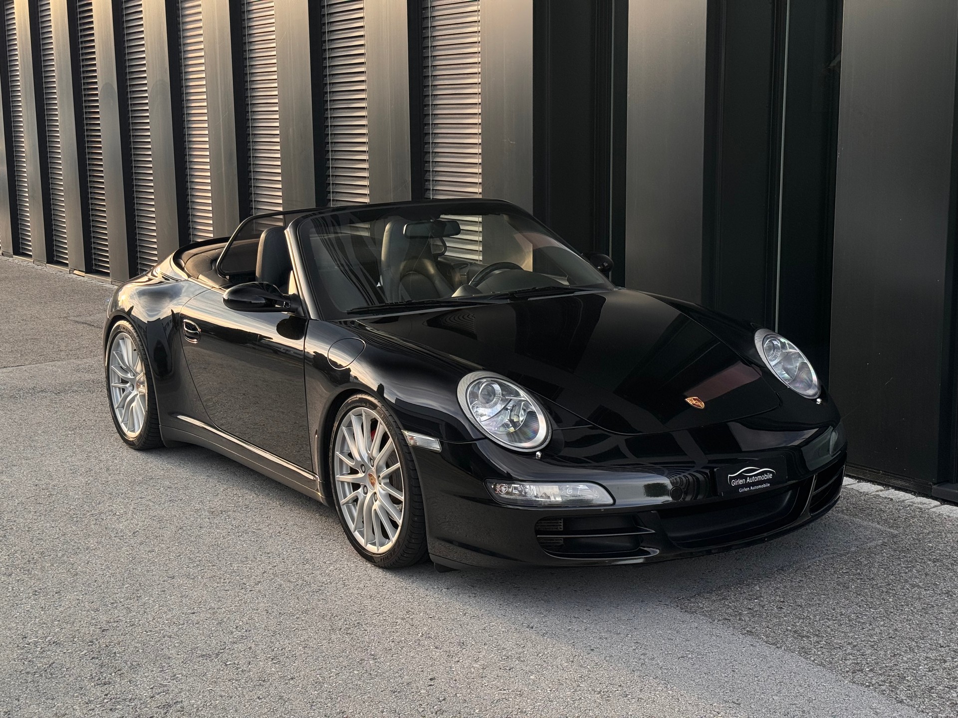 PORSCHE 911 Cabrio Carrera 4S-image-7