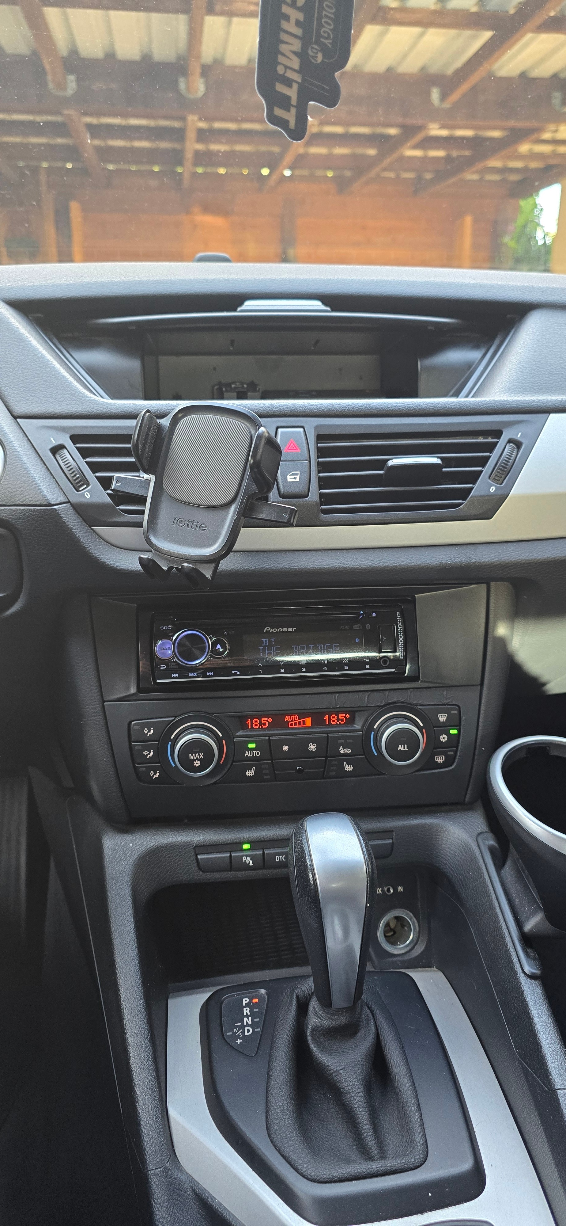 BMW 23d xDrive-image-5