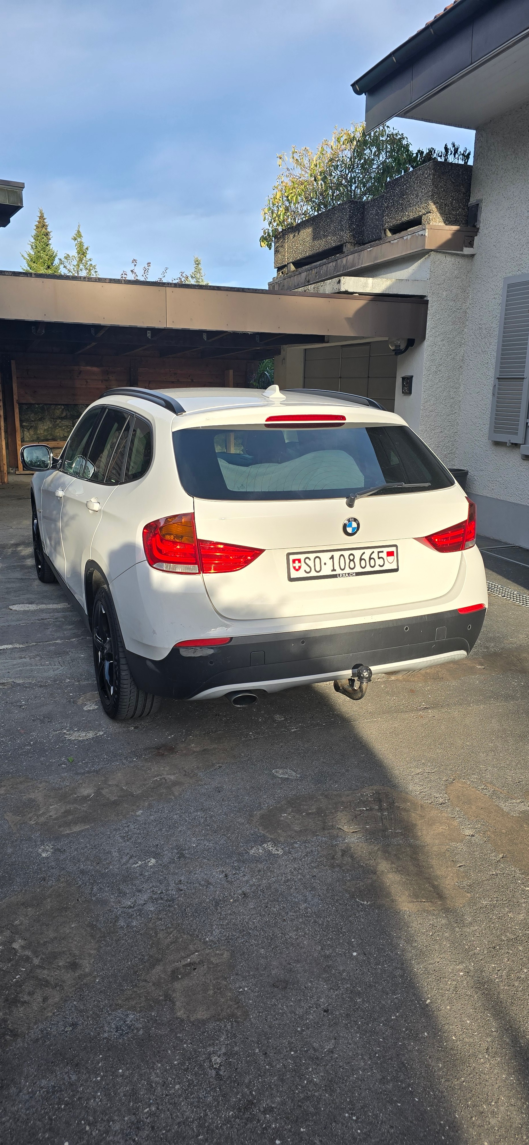 BMW 23d xDrive-image-1