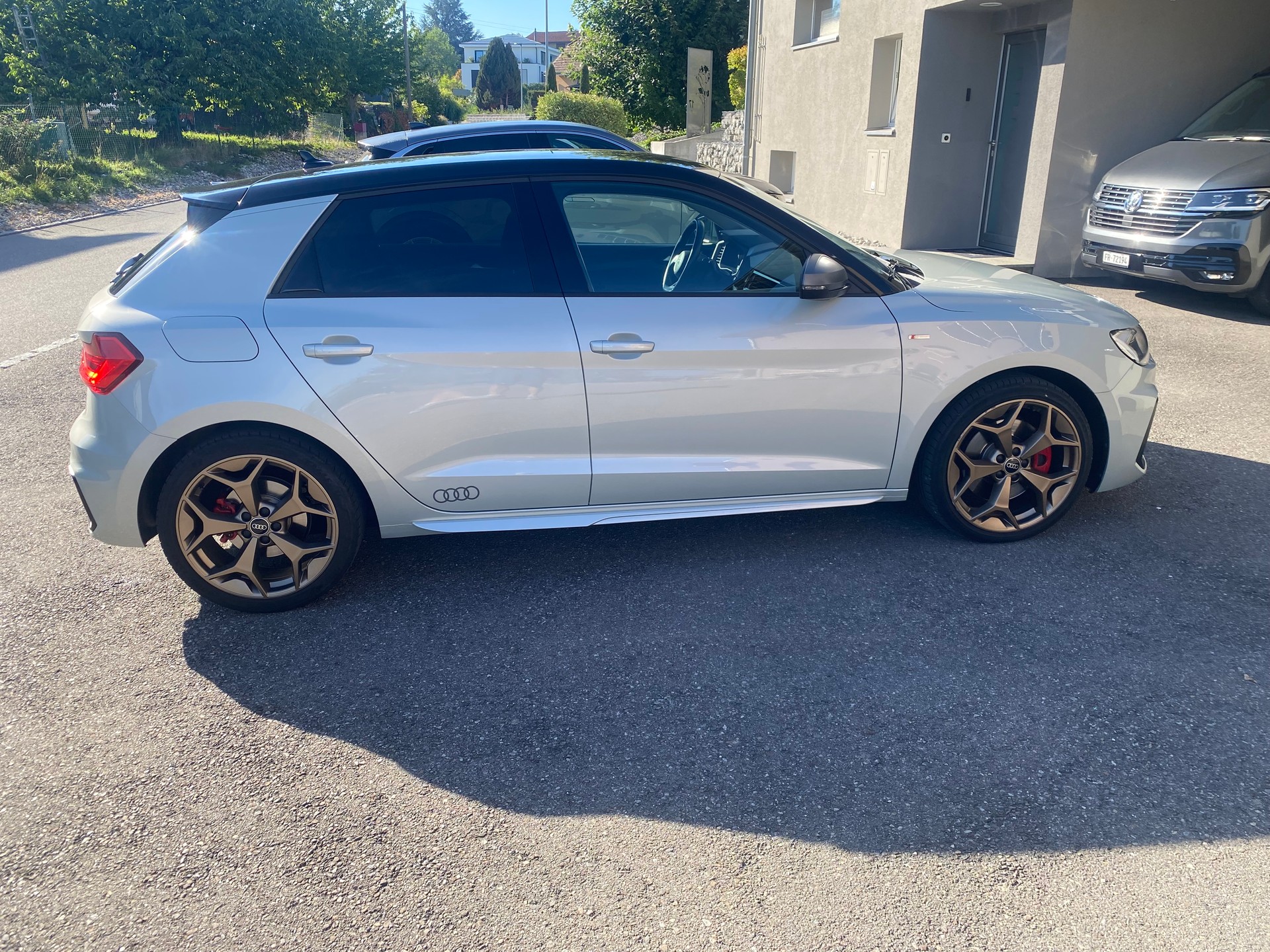 AUDI 2.0 40 TFSI S Line S-Tronic-image-1