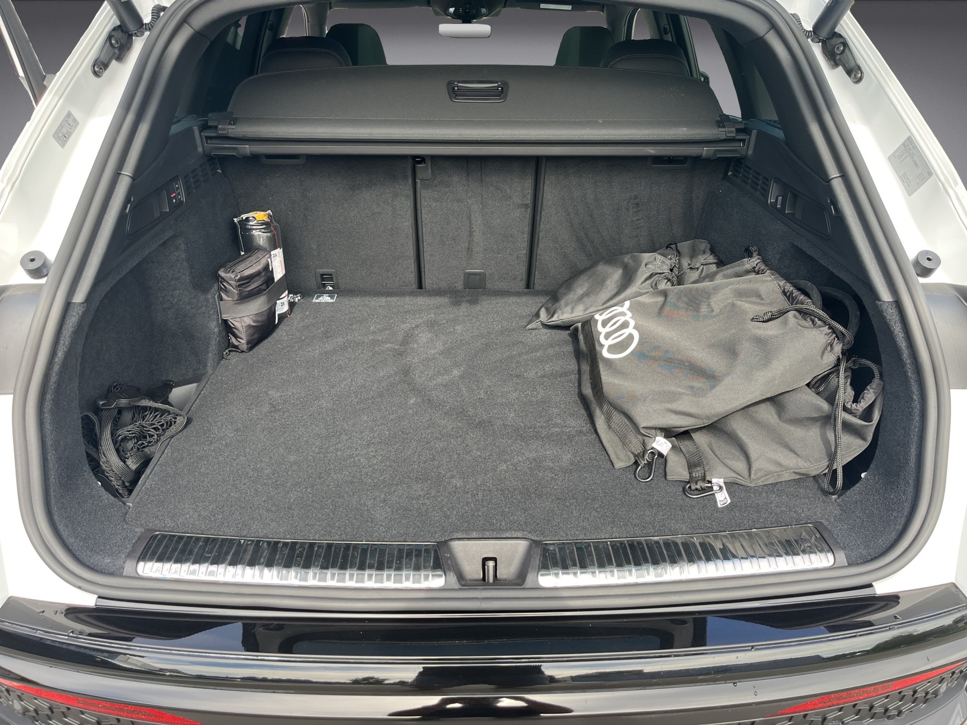 AUDI Q5 e-hybrid quattro 270 kW S-tronic*Luftfederung, Panoramadach, Head-up, Memory, (5-Jahre Garantie)-image-15