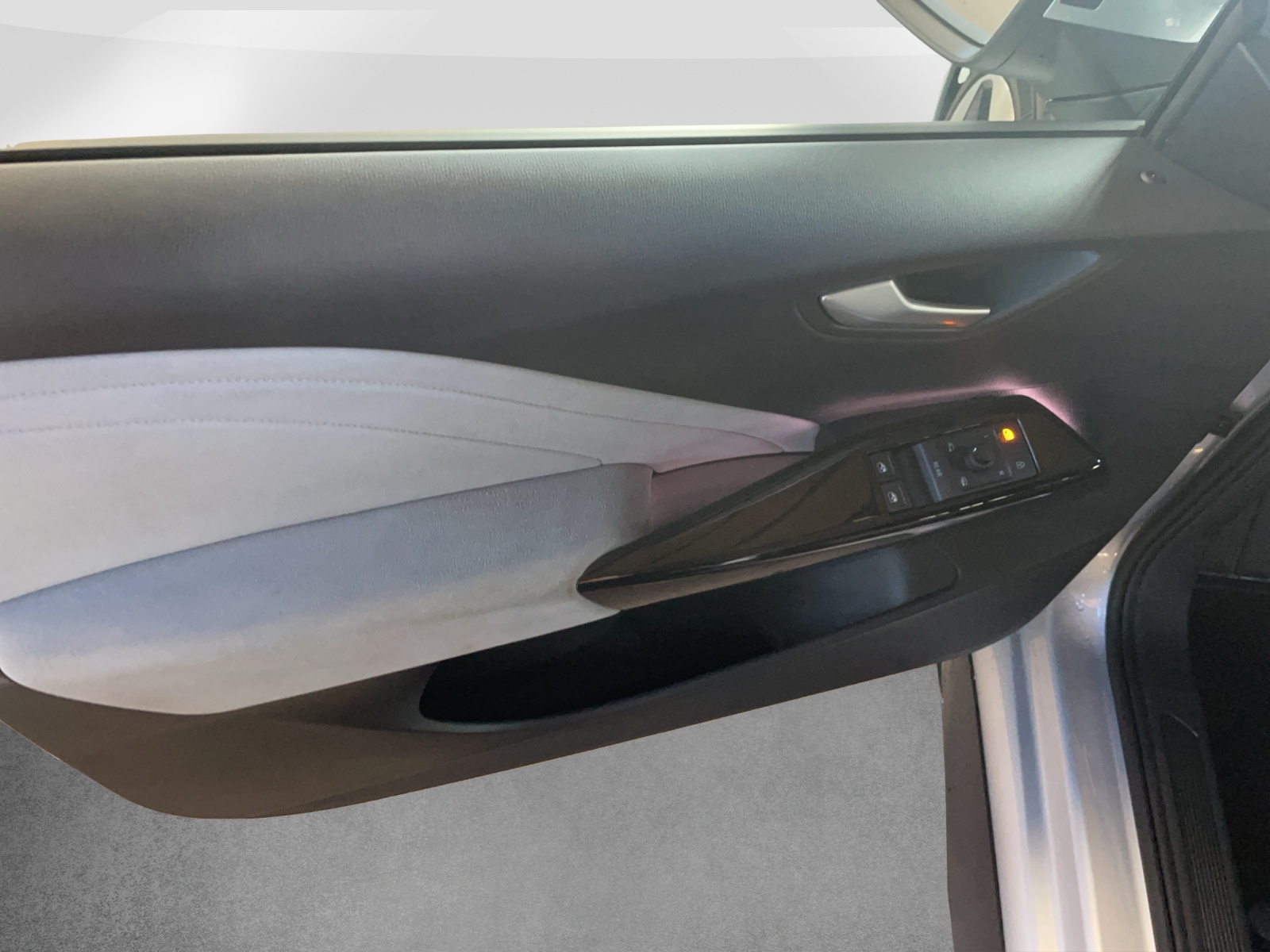 VW ID.3 Pro S-image-11