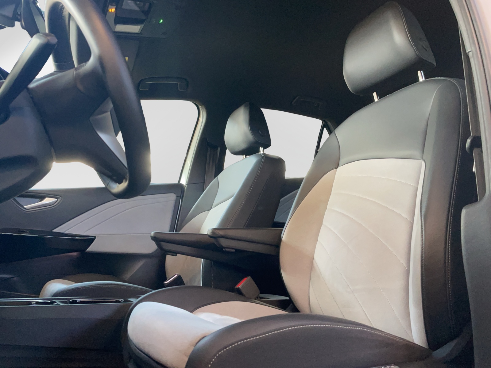 VW ID.3 Pro S-image-12