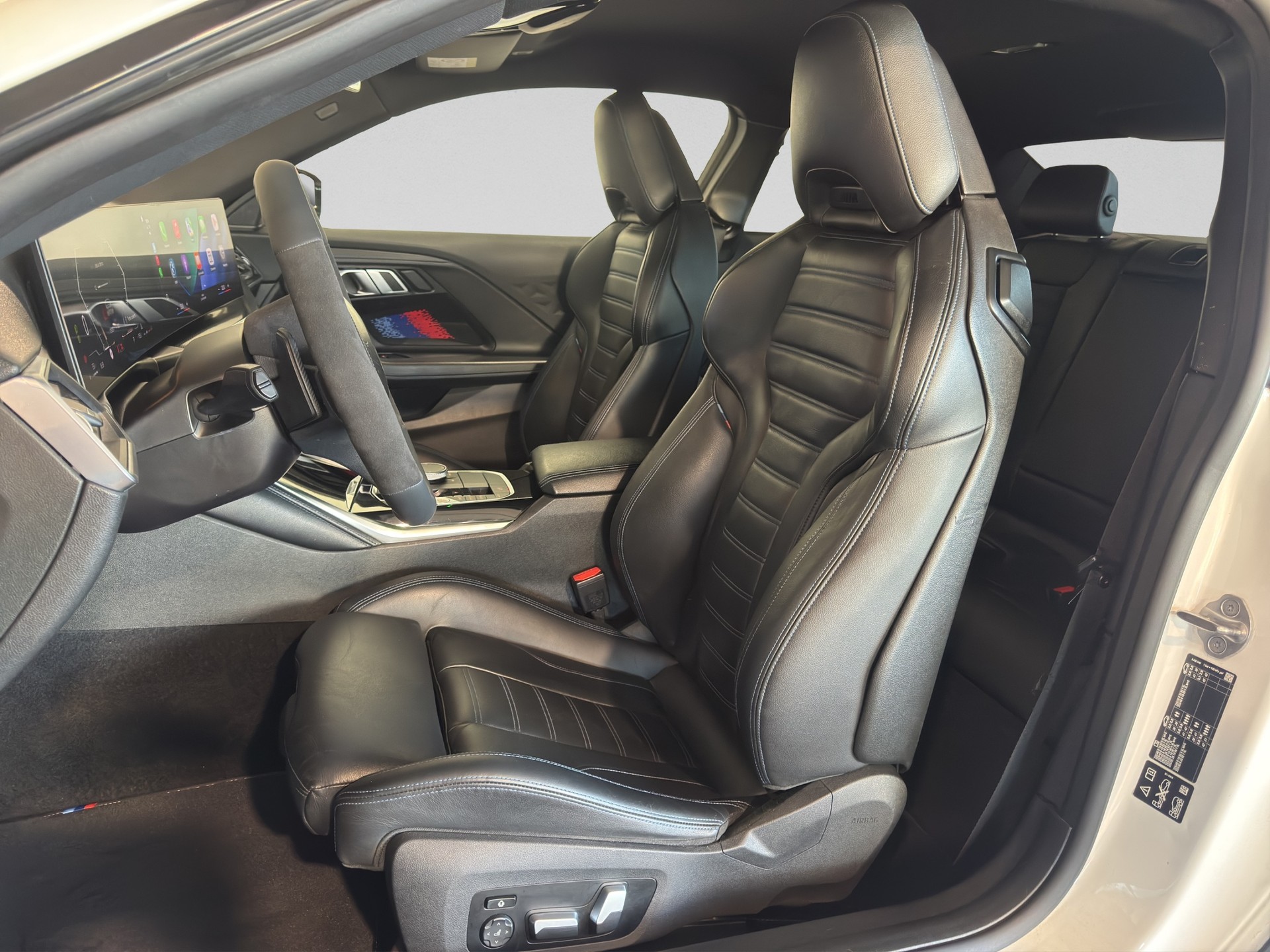BMW M240i xDrive Steptronic-image-8