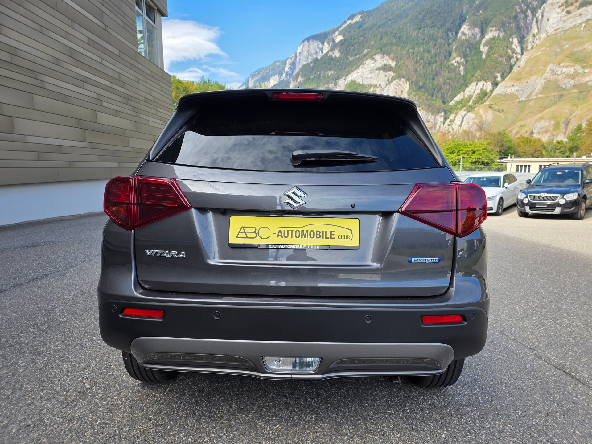 SUZUKI Vitara 1.4 Boosterjet Compact + 4x4 Hybrid-image-12