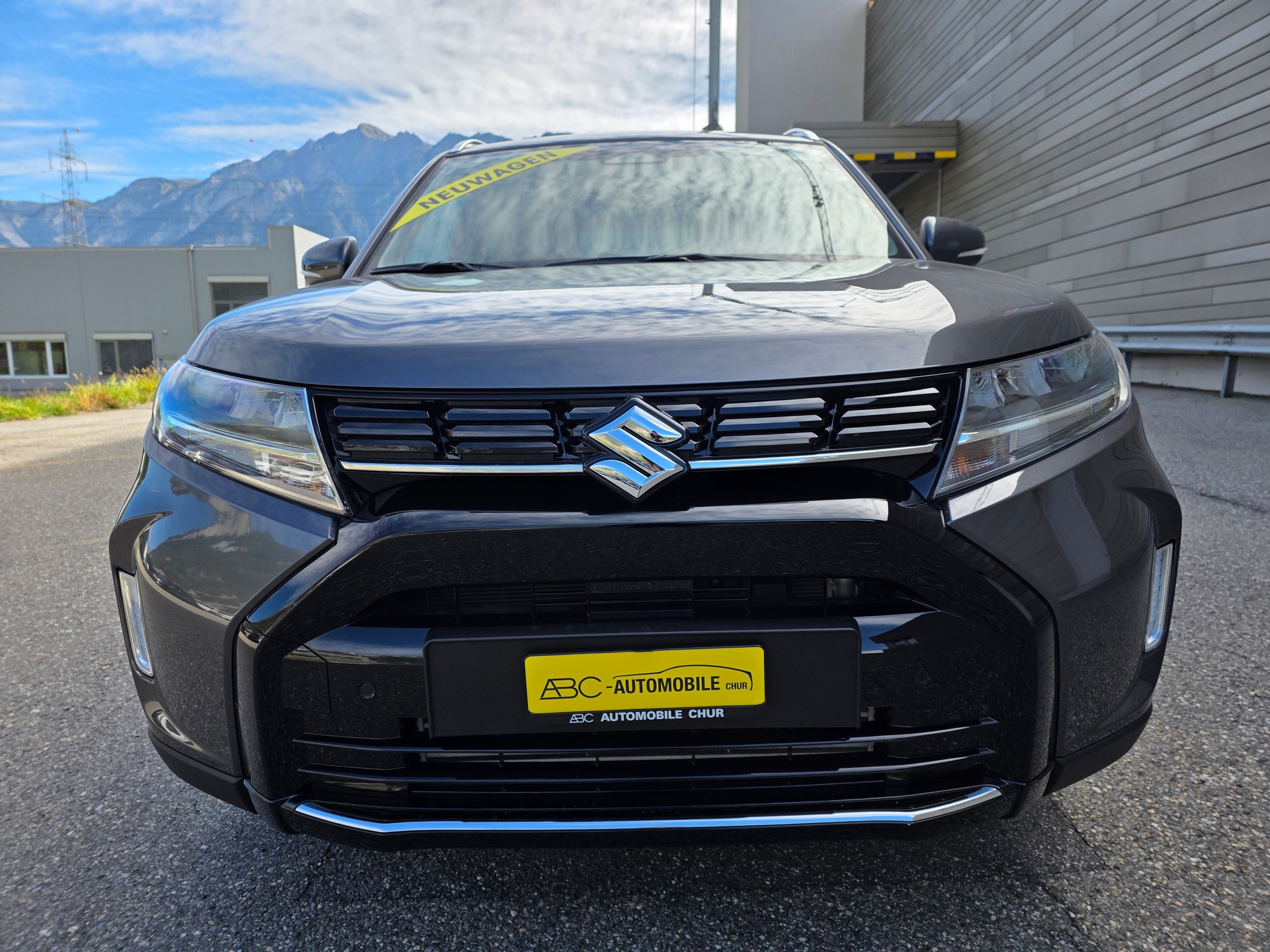 SUZUKI Vitara 1.4 Boosterjet Compact + 4x4 Hybrid-image-4