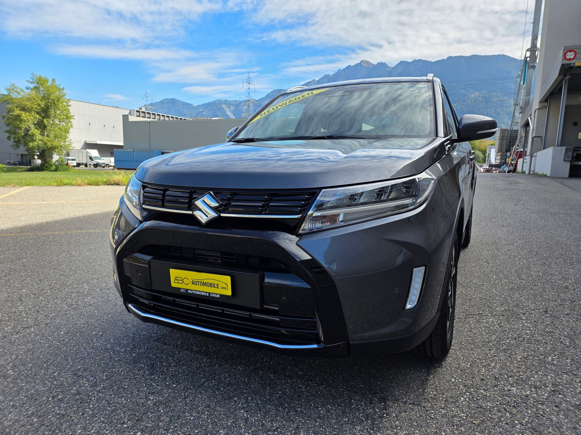 SUZUKI Vitara 1.4 Boosterjet Compact + 4x4 Hybrid-image-3