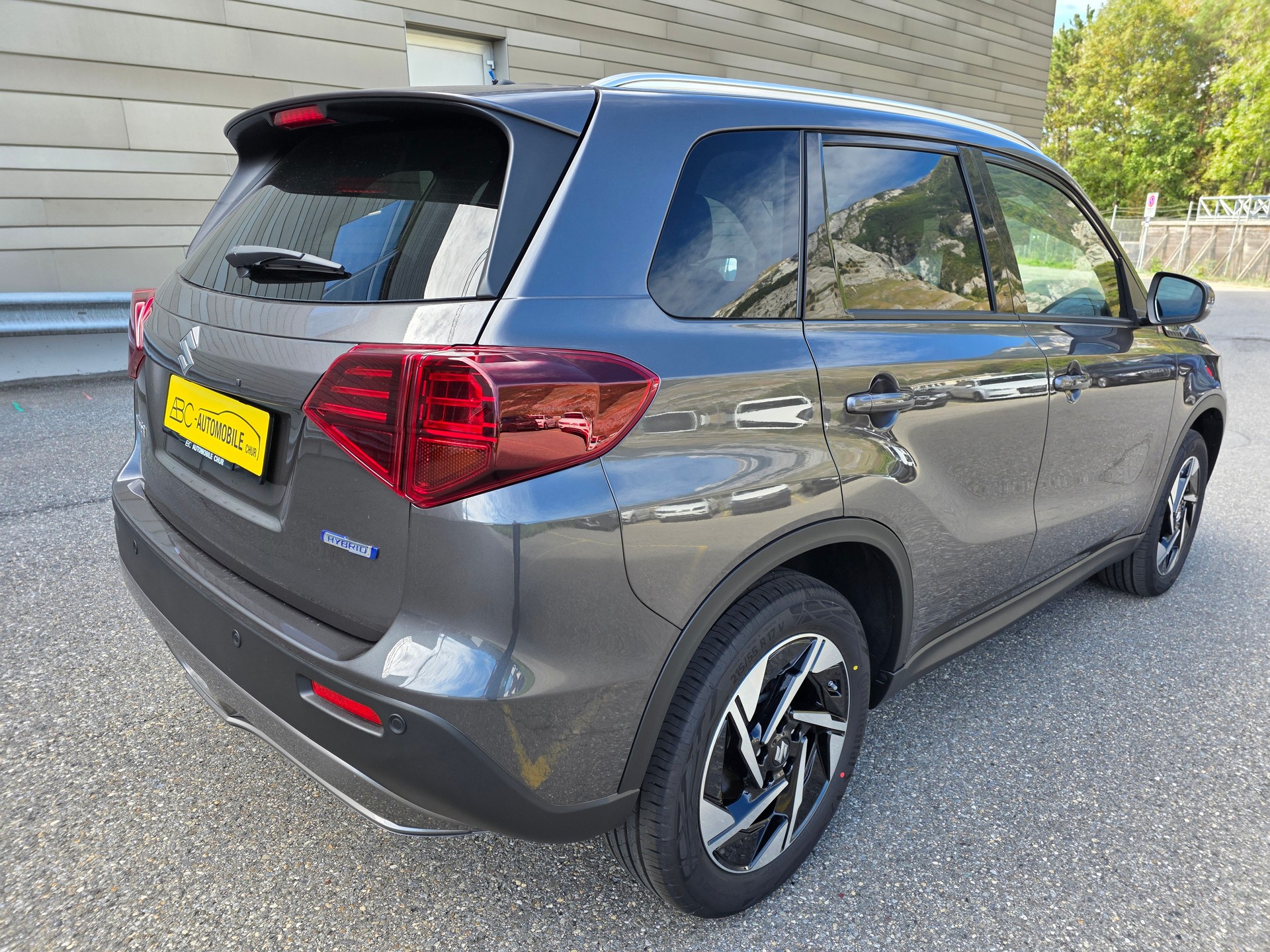 SUZUKI Vitara 1.4 Boosterjet Compact + 4x4 Hybrid-image-11
