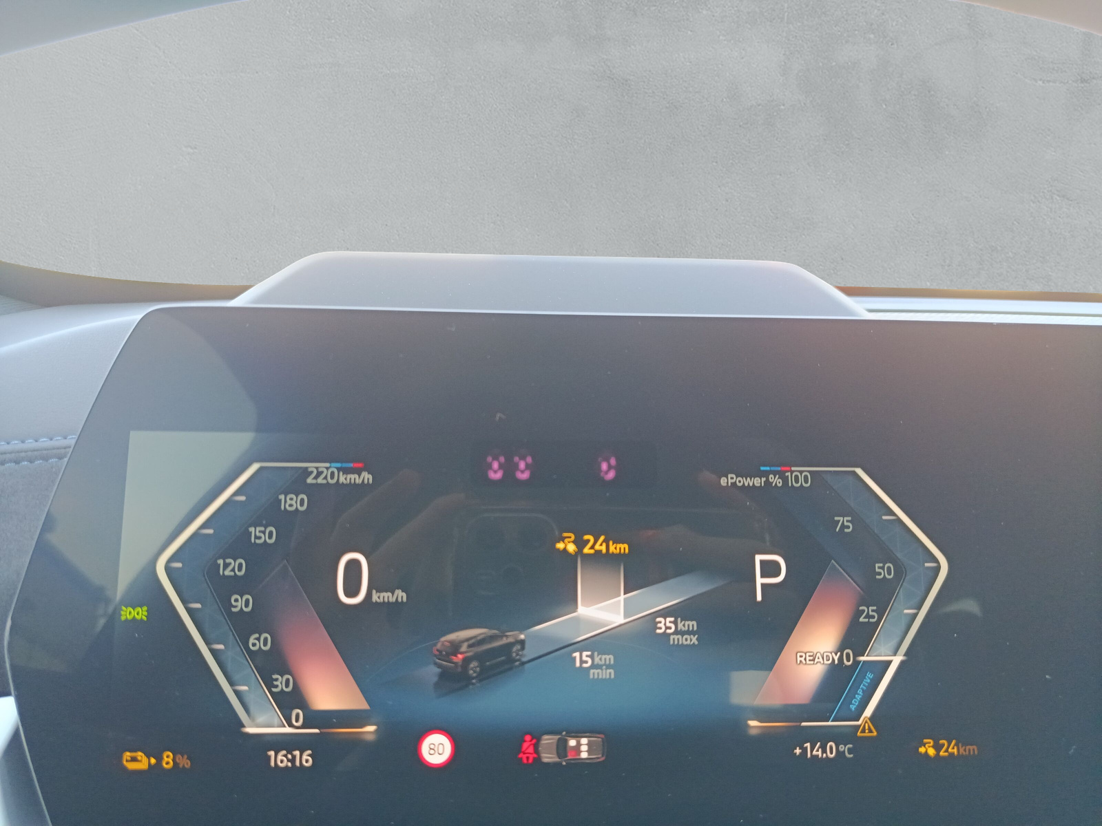 BMW iX1 eDrive 20 Edition M Sport-image-23