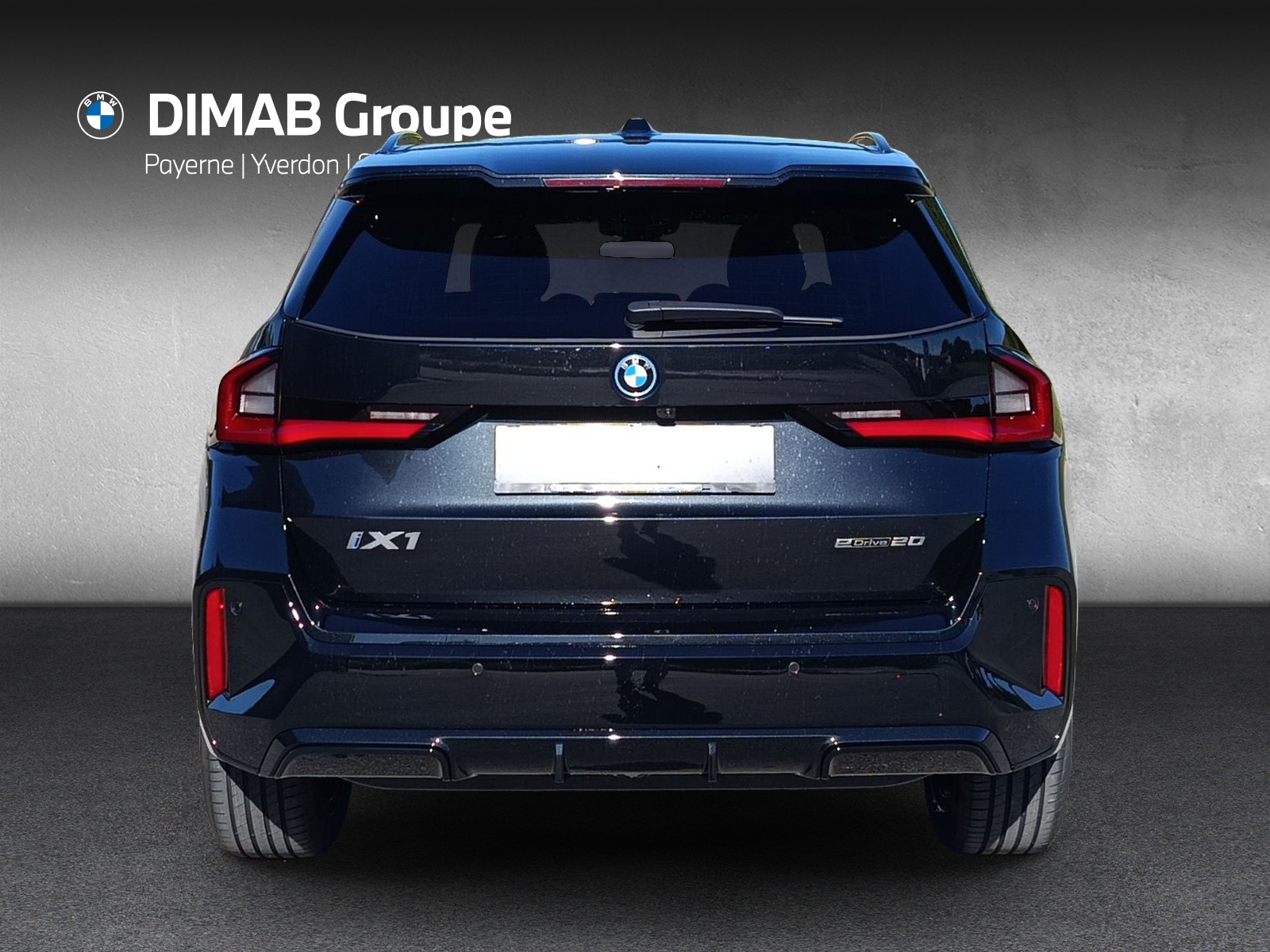 BMW iX1 eDrive 20 Edition M Sport-showroom-element-3