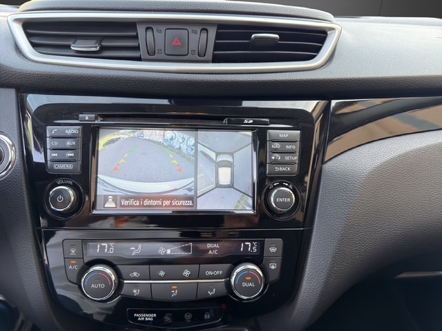 NISSAN Qashqai 1.6 dCi tekna ALL-MODE 4x4-image-13