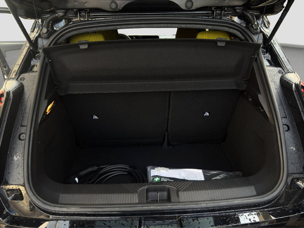RENAULT R5 E-Tech Comfort Range iconic five-image-13