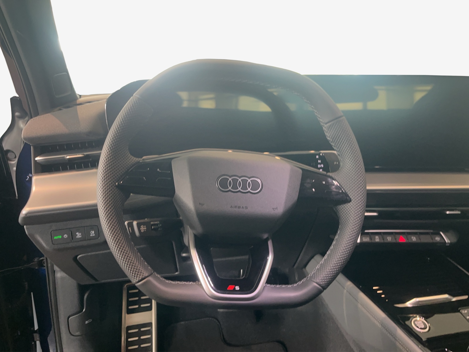 AUDI Q3 Sportback e-hybrid 200 kW S tronig-image-9