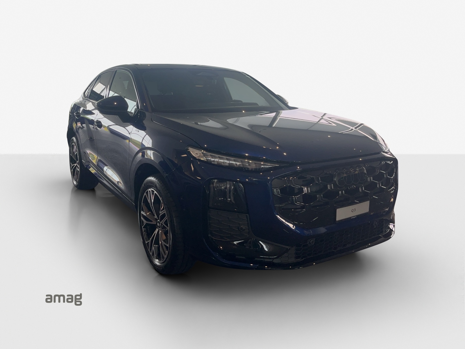 AUDI Q3 Sportback e-hybrid 200 kW S tronig-image-14