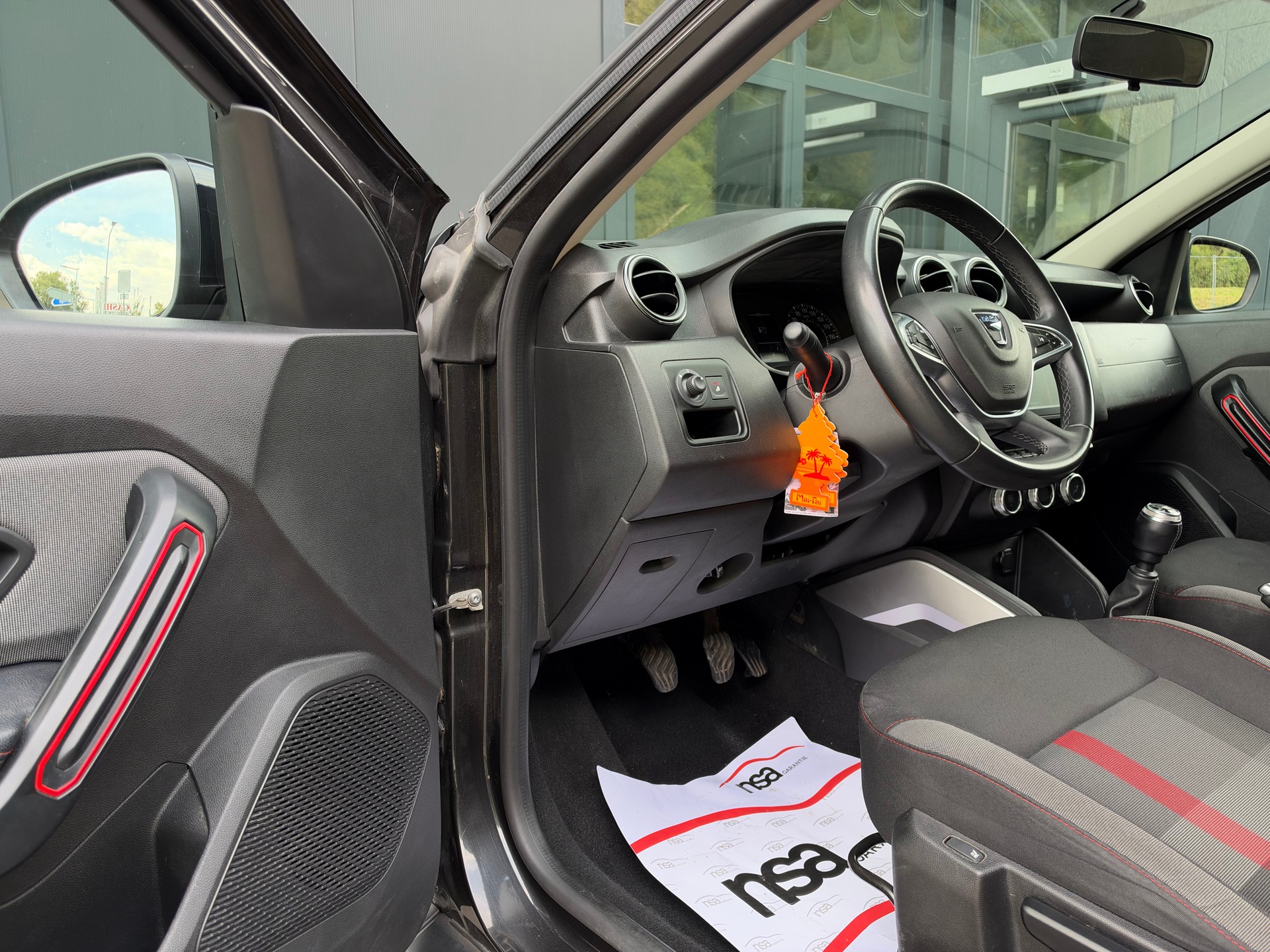 DACIA Duster TCe 150 Prestige 4x4-image-9