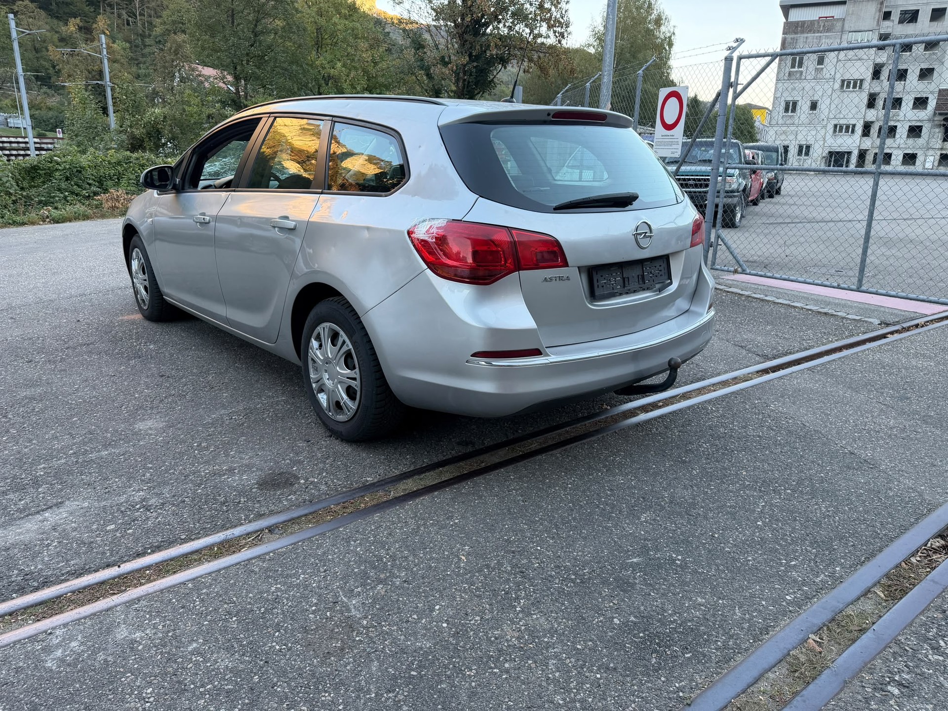 OPEL Astra SportsTourer 1.4i 16V Turbo Drive-image-6