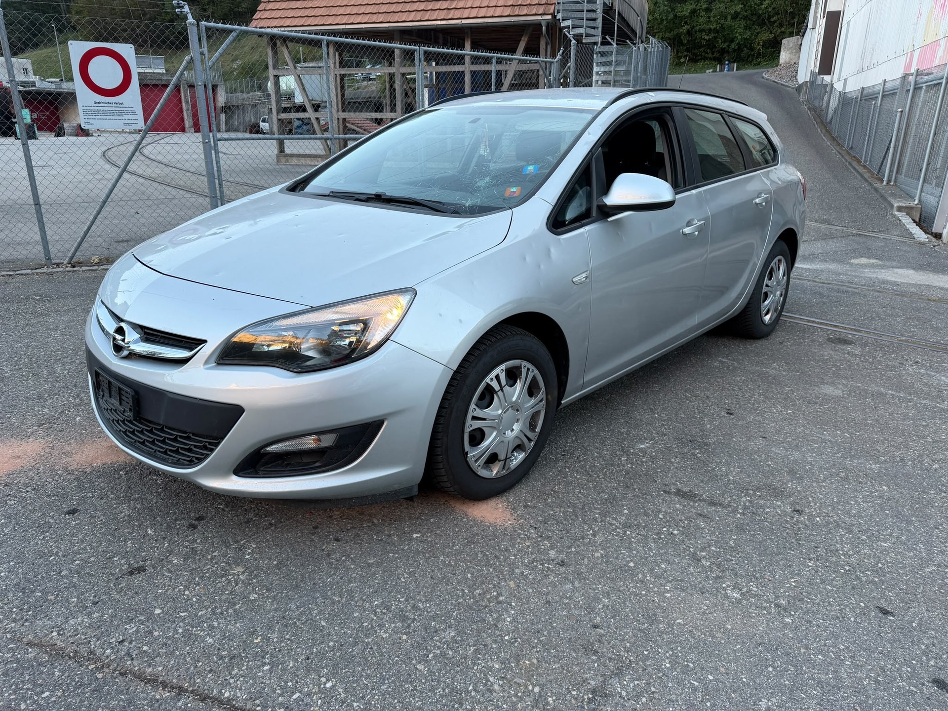 OPEL Astra SportsTourer 1.4i 16V Turbo Drive-image-8