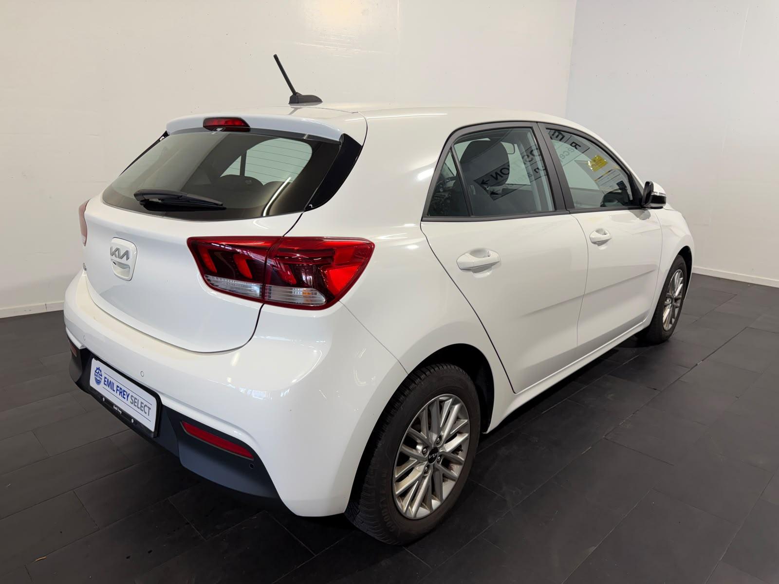 KIA Rio 1.2 CVVT-image-1