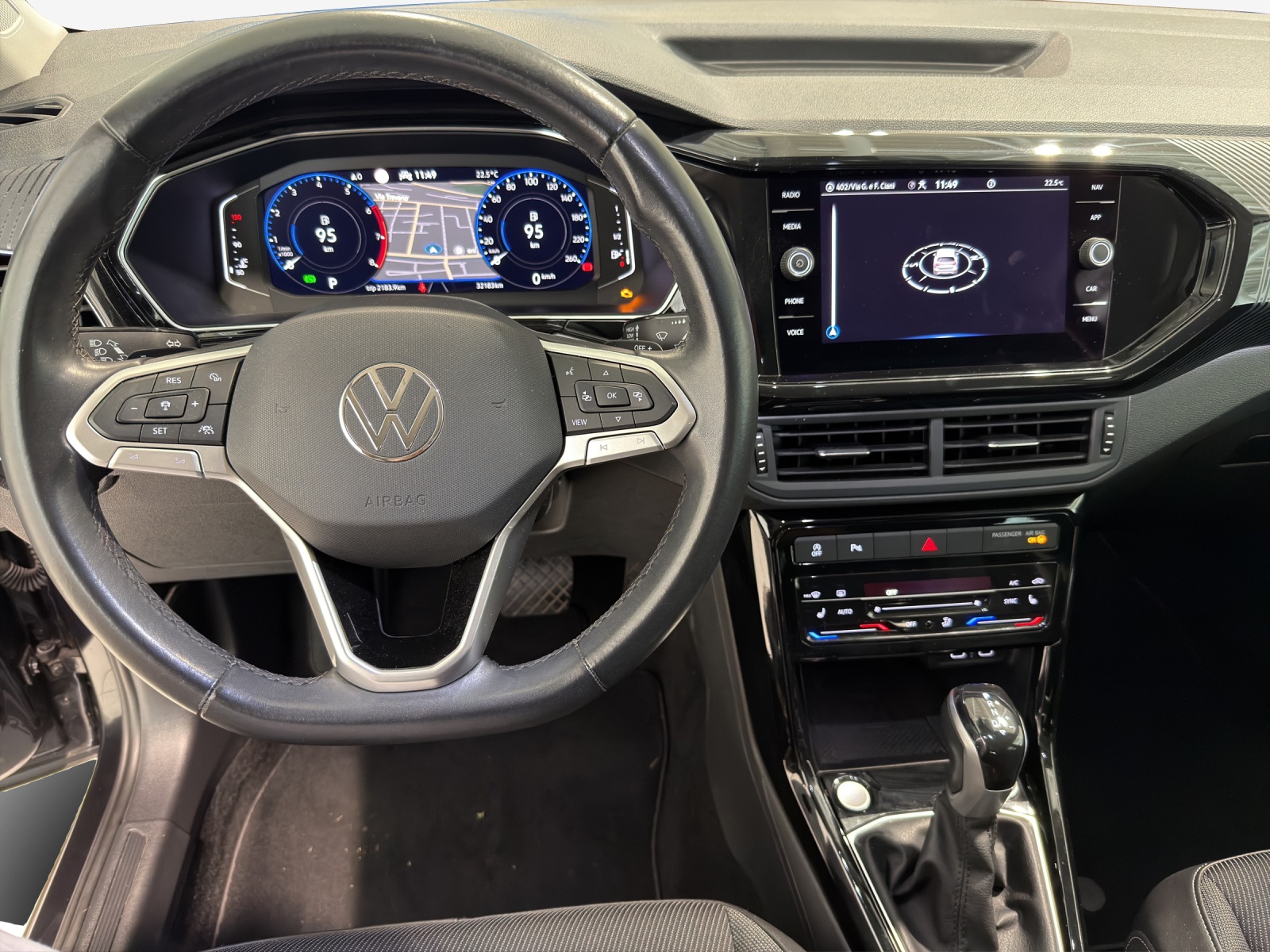 VW T-Cross 1.0 TSI Style DSG-image-8