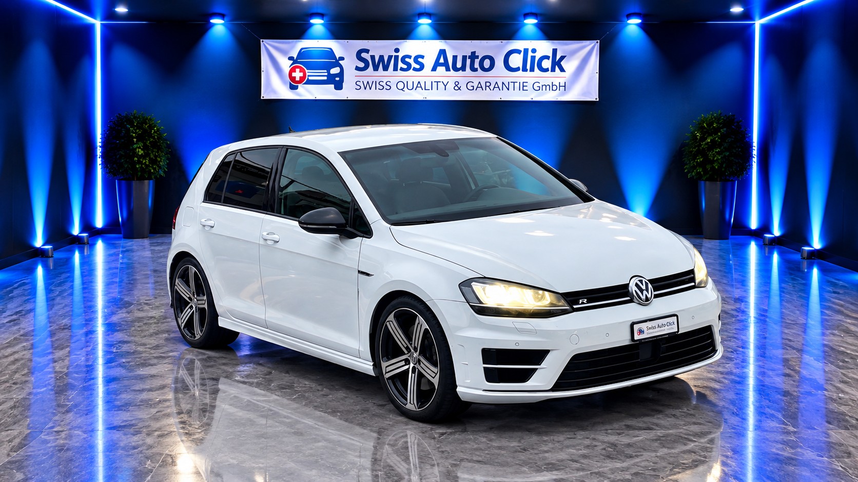 VW Golf 2.0 TSI R 4Motion-image-5