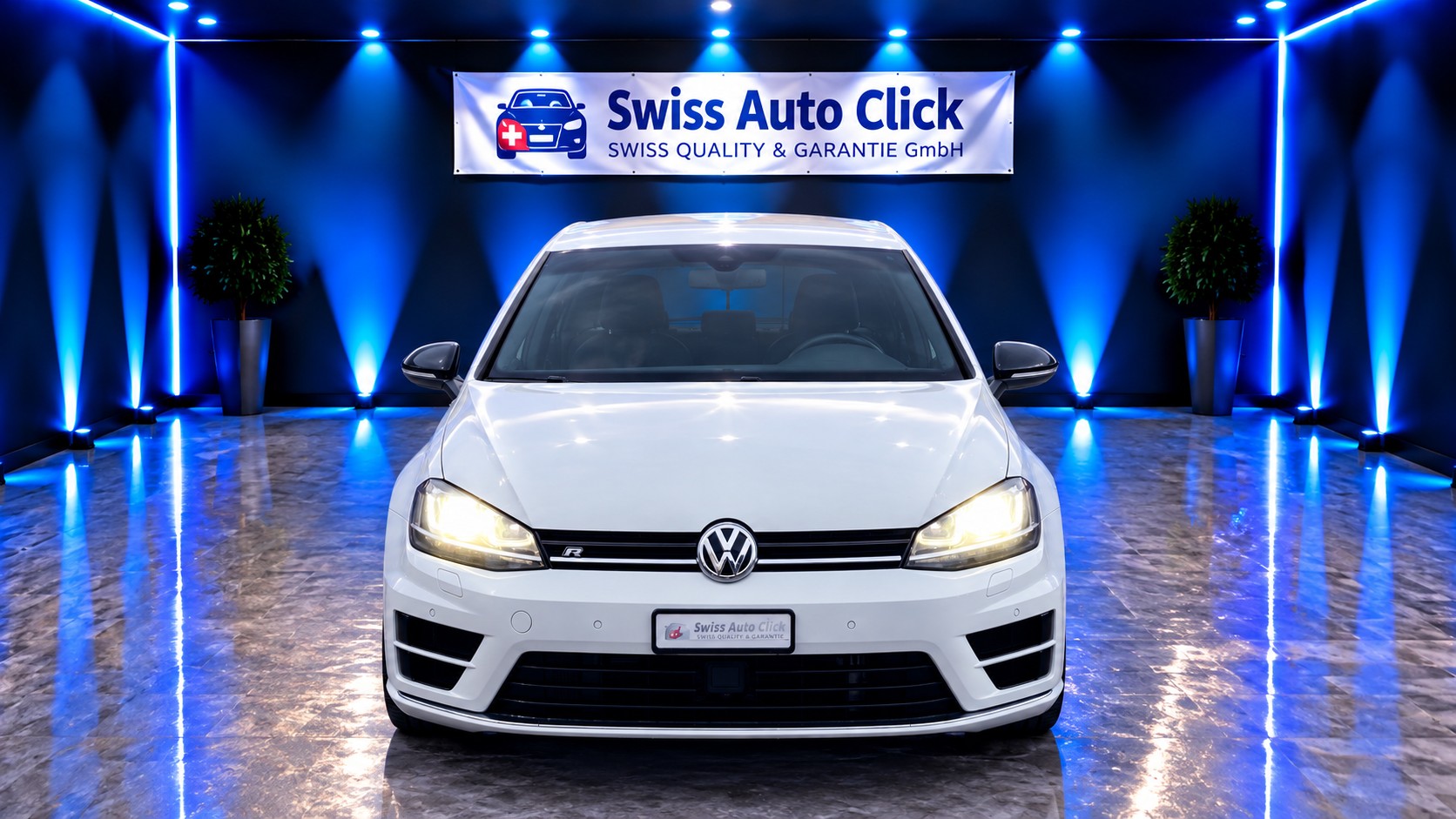 VW Golf 2.0 TSI R 4Motion-image-4
