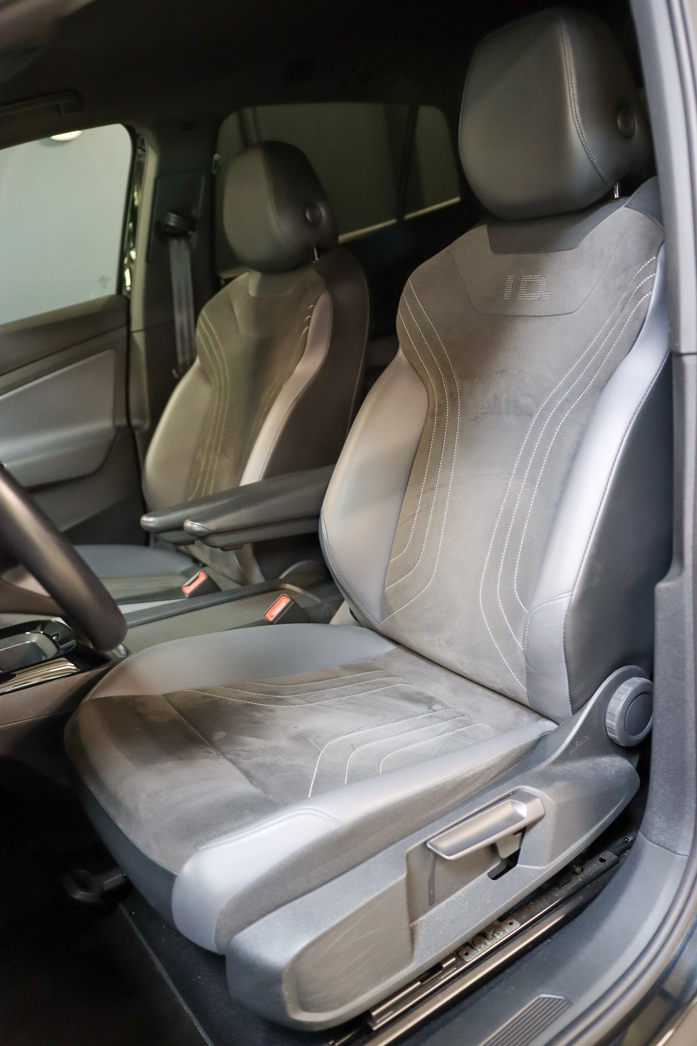 VW ID.5 Pro Performance 77 kWh-image-9