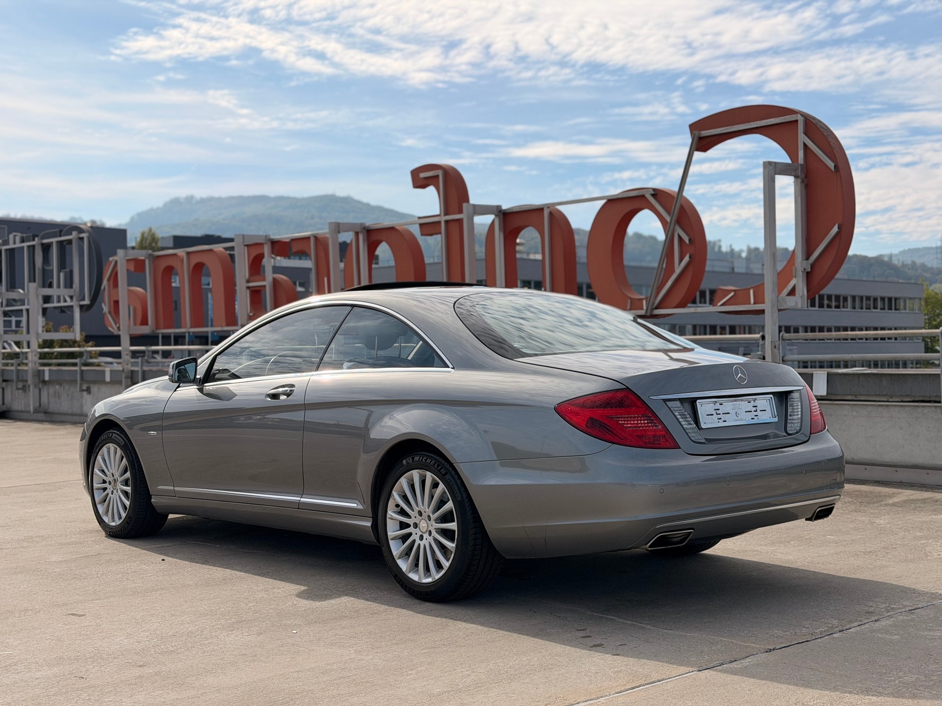 MERCEDES-BENZ CL 500 4Matic 7G-Tronic-image-6