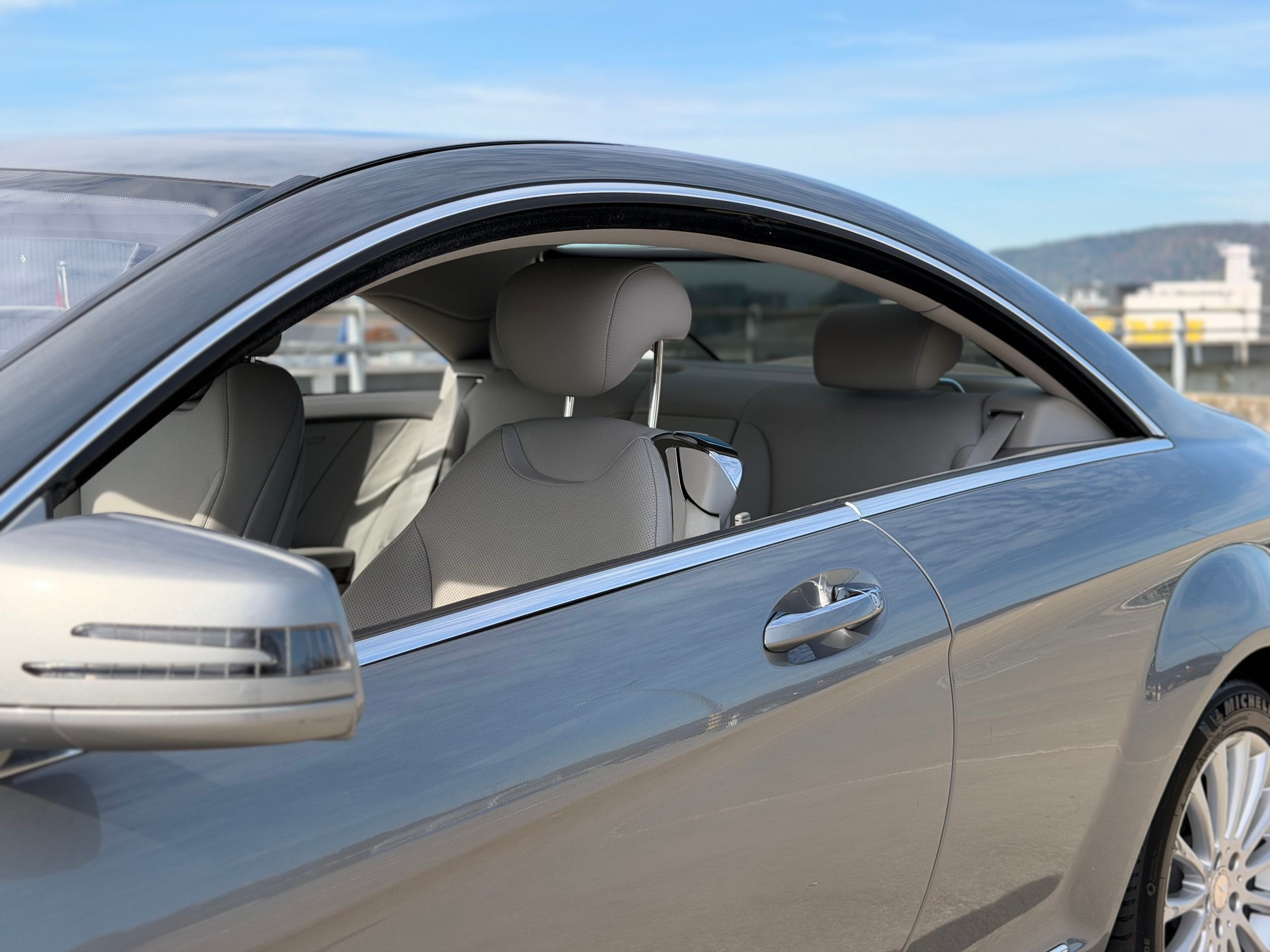 MERCEDES-BENZ CL 500 4Matic 7G-Tronic-image-12