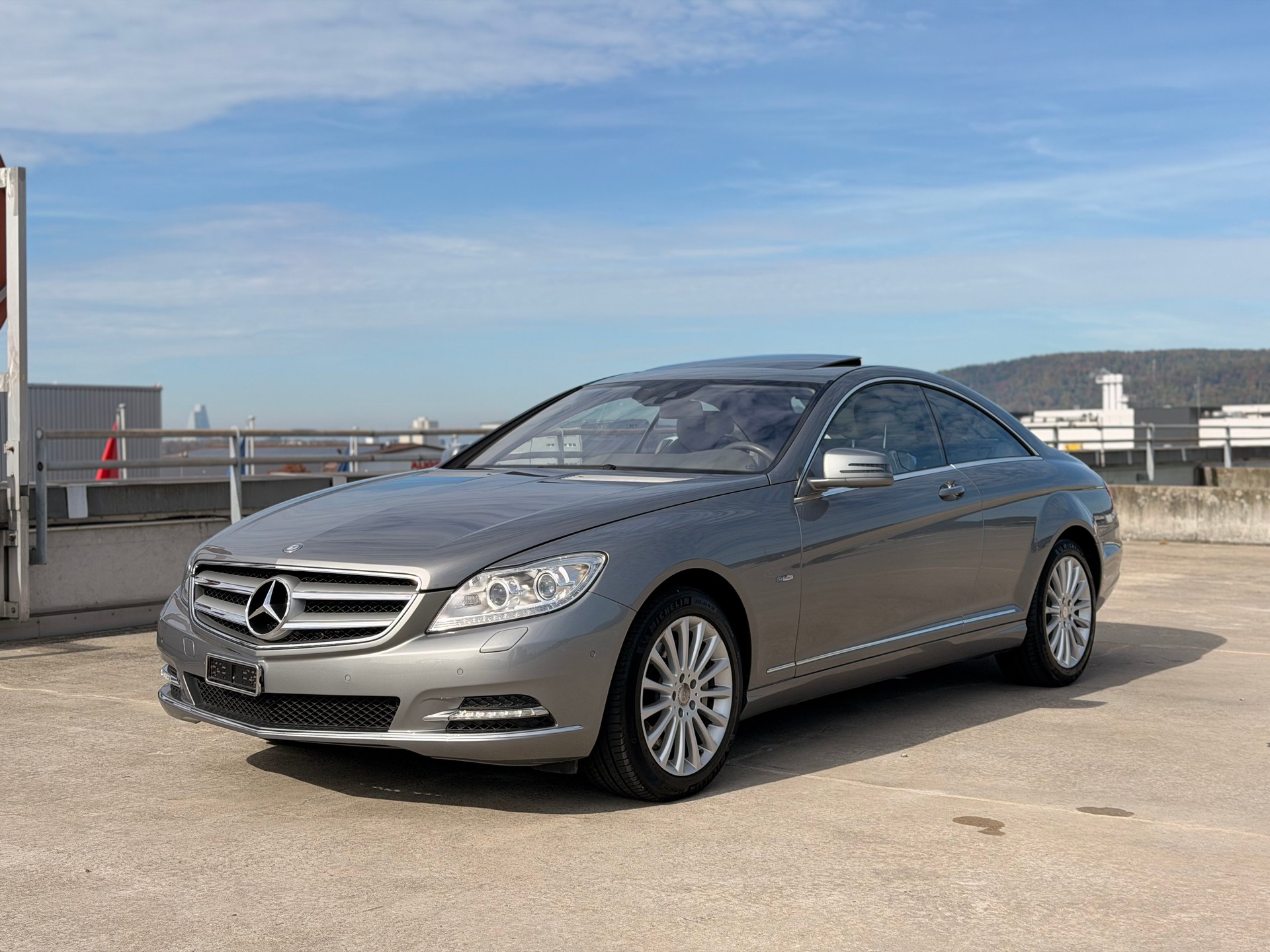 MERCEDES-BENZ CL 500 4Matic 7G-Tronic-image-4
