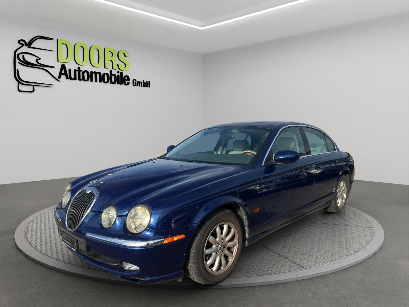 JAGUAR S-Type 2.5 V6 Executive-image-1