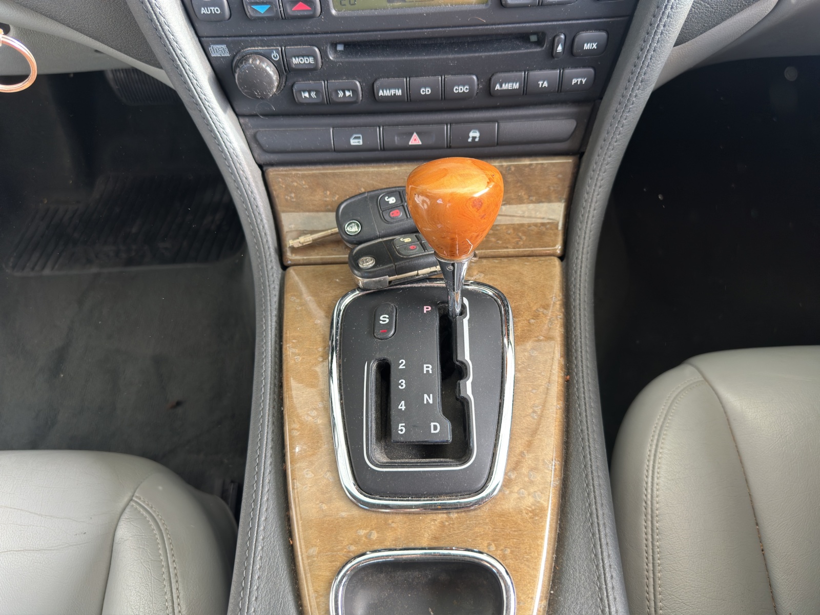 JAGUAR S-Type 2.5 V6 Executive-image-12