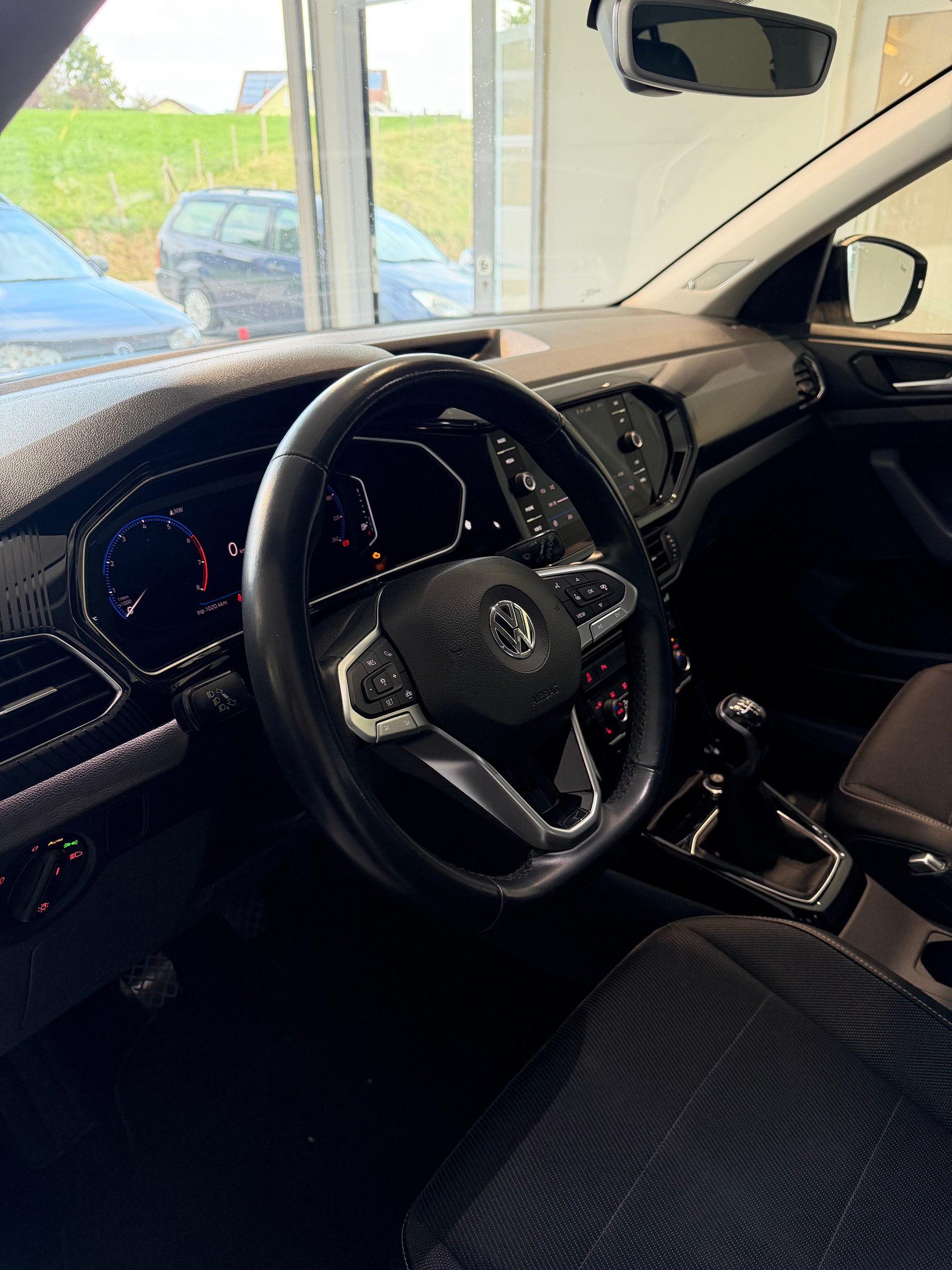 VW T-Cross 1.0 TSI Style-image-4