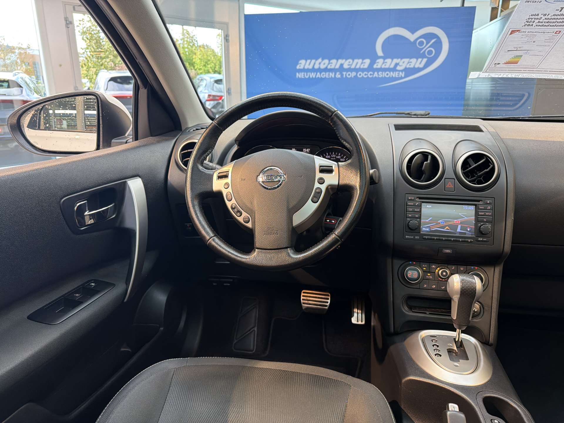 NISSAN Qashqai 2.0 acenta XTronic CVT-Automat-image-4