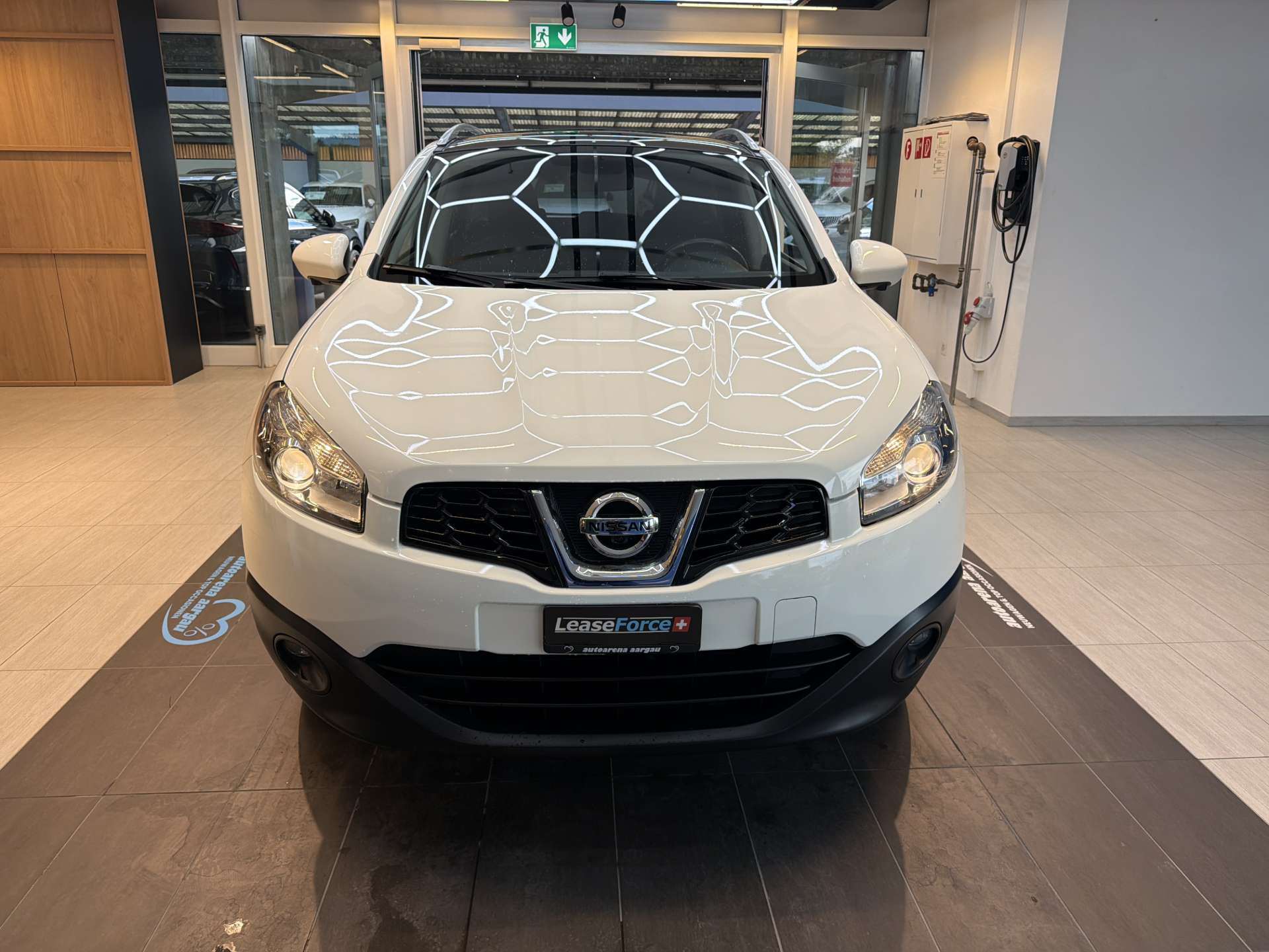 NISSAN Qashqai 2.0 acenta XTronic CVT-Automat-image-10