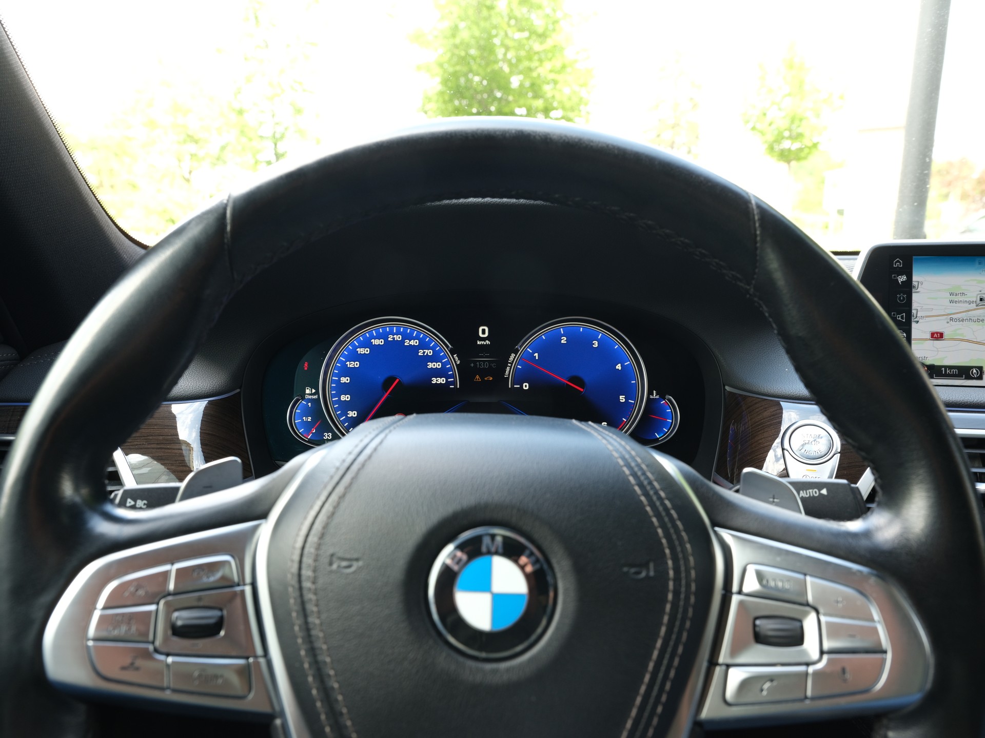 BMW 730d xDrive Steptronic-image-23