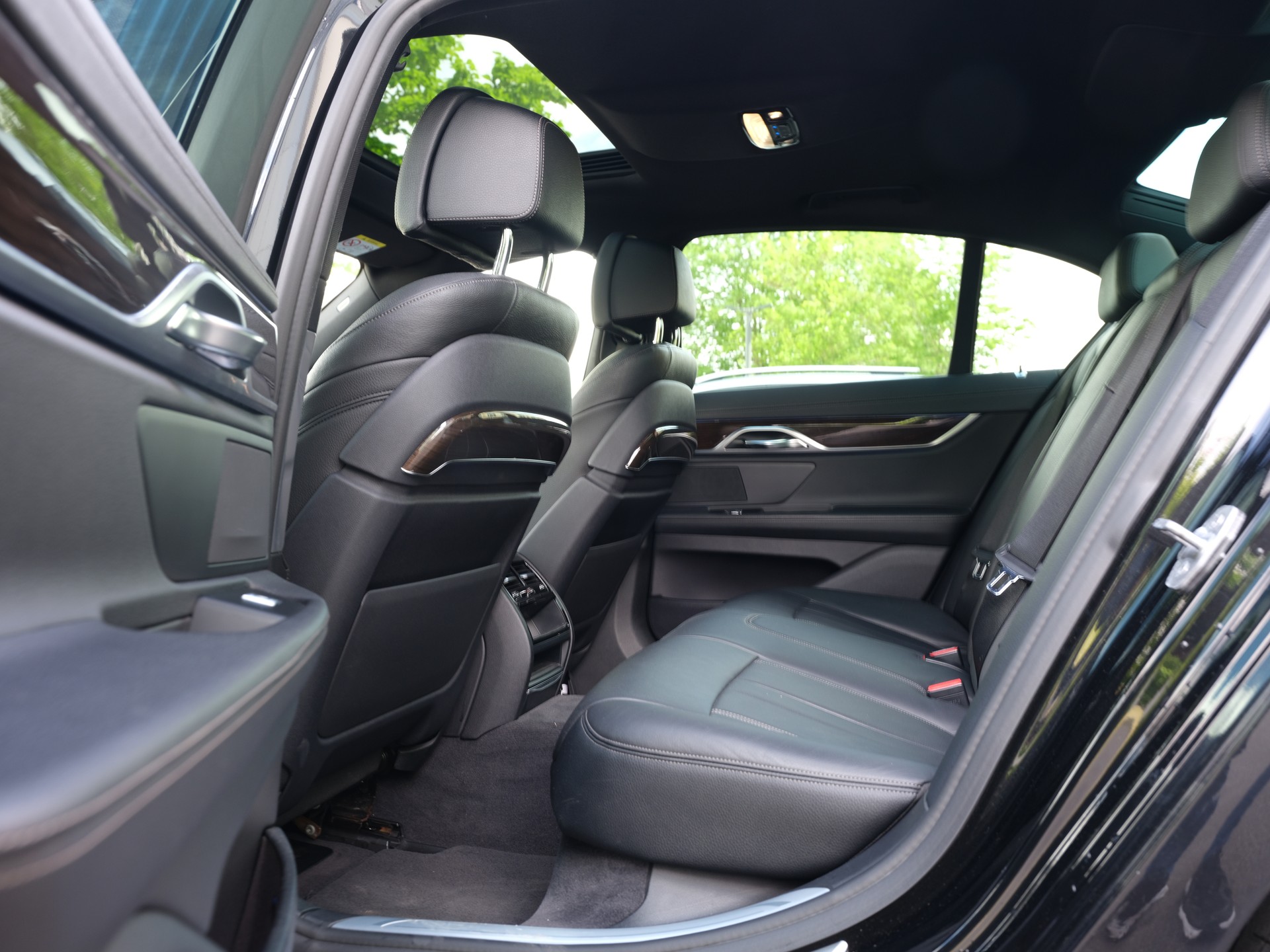 BMW 730d xDrive Steptronic-image-25