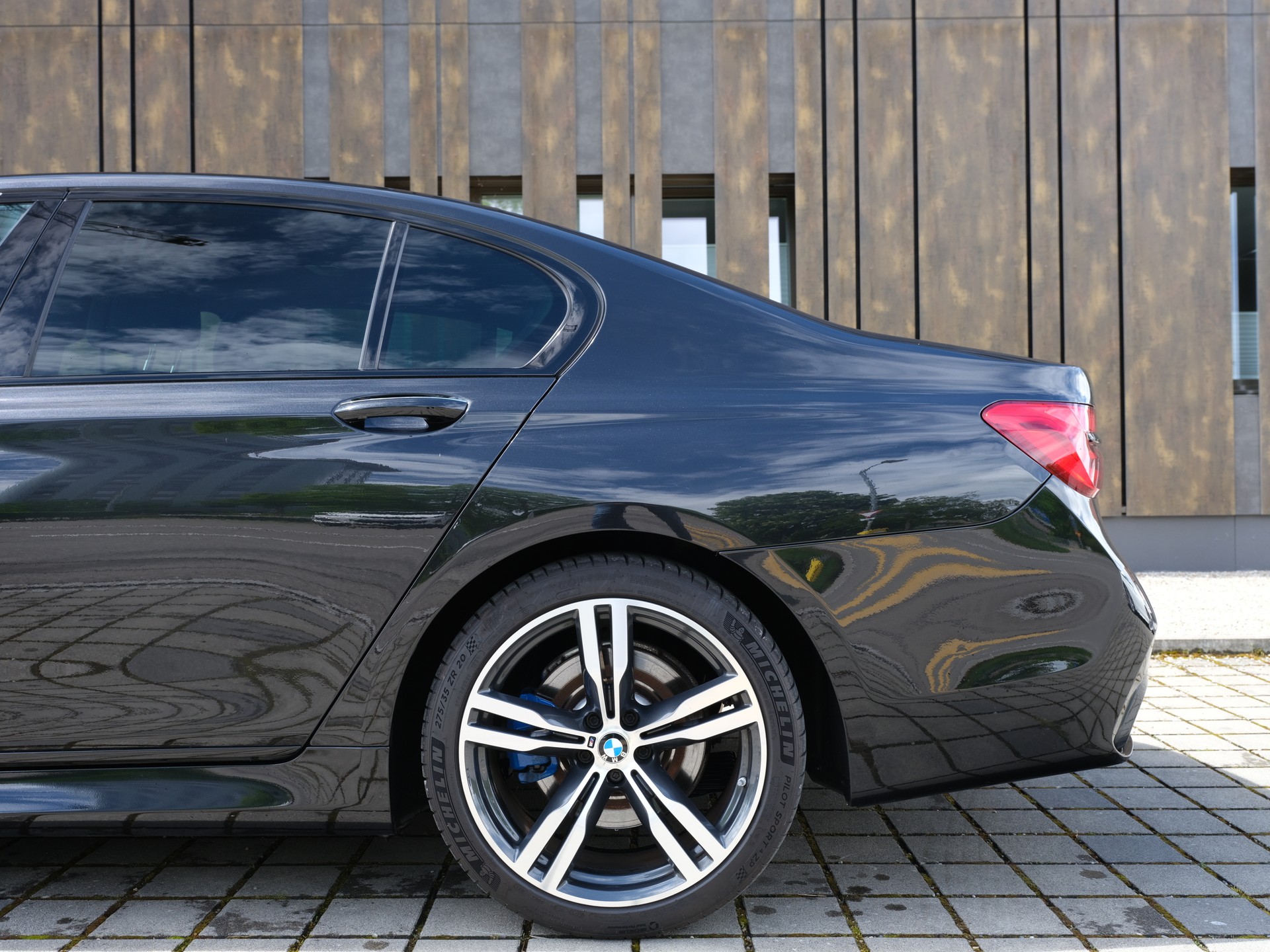 BMW 730d xDrive Steptronic-image-6