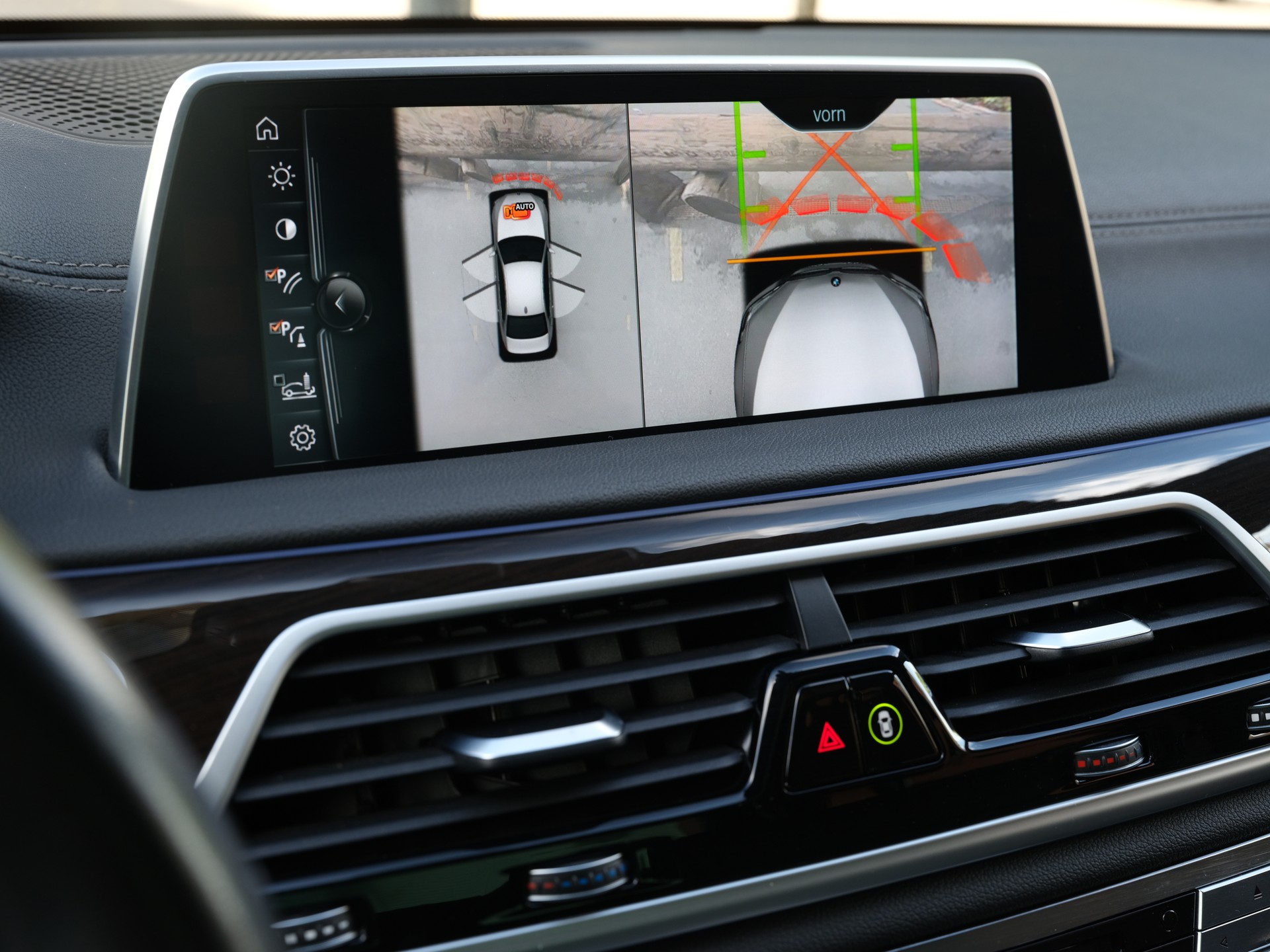 BMW 730d xDrive Steptronic-image-18