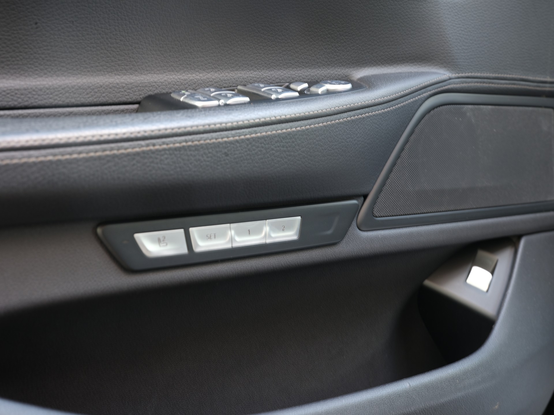 BMW 730d xDrive Steptronic-image-13