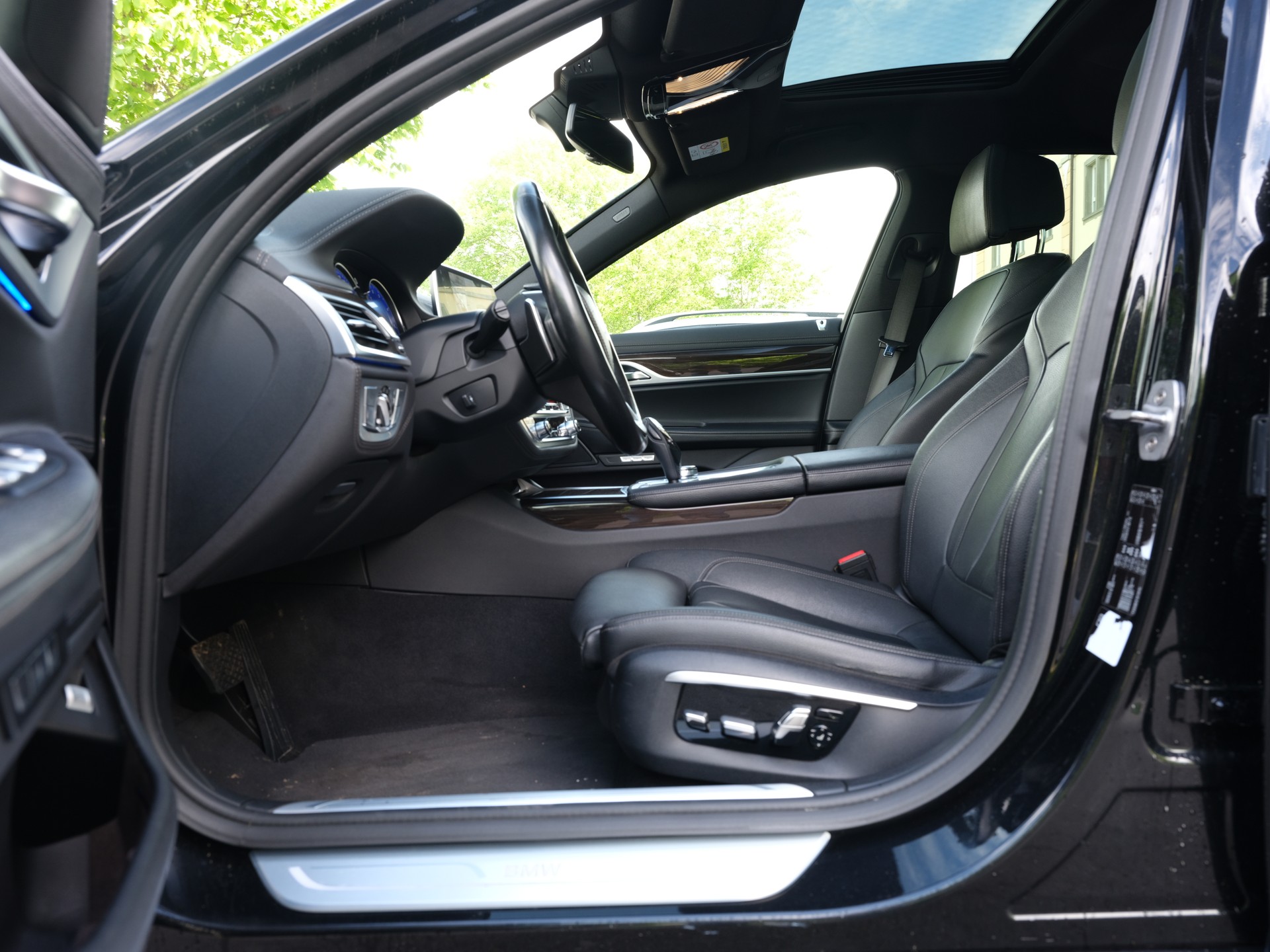 BMW 730d xDrive Steptronic-image-14